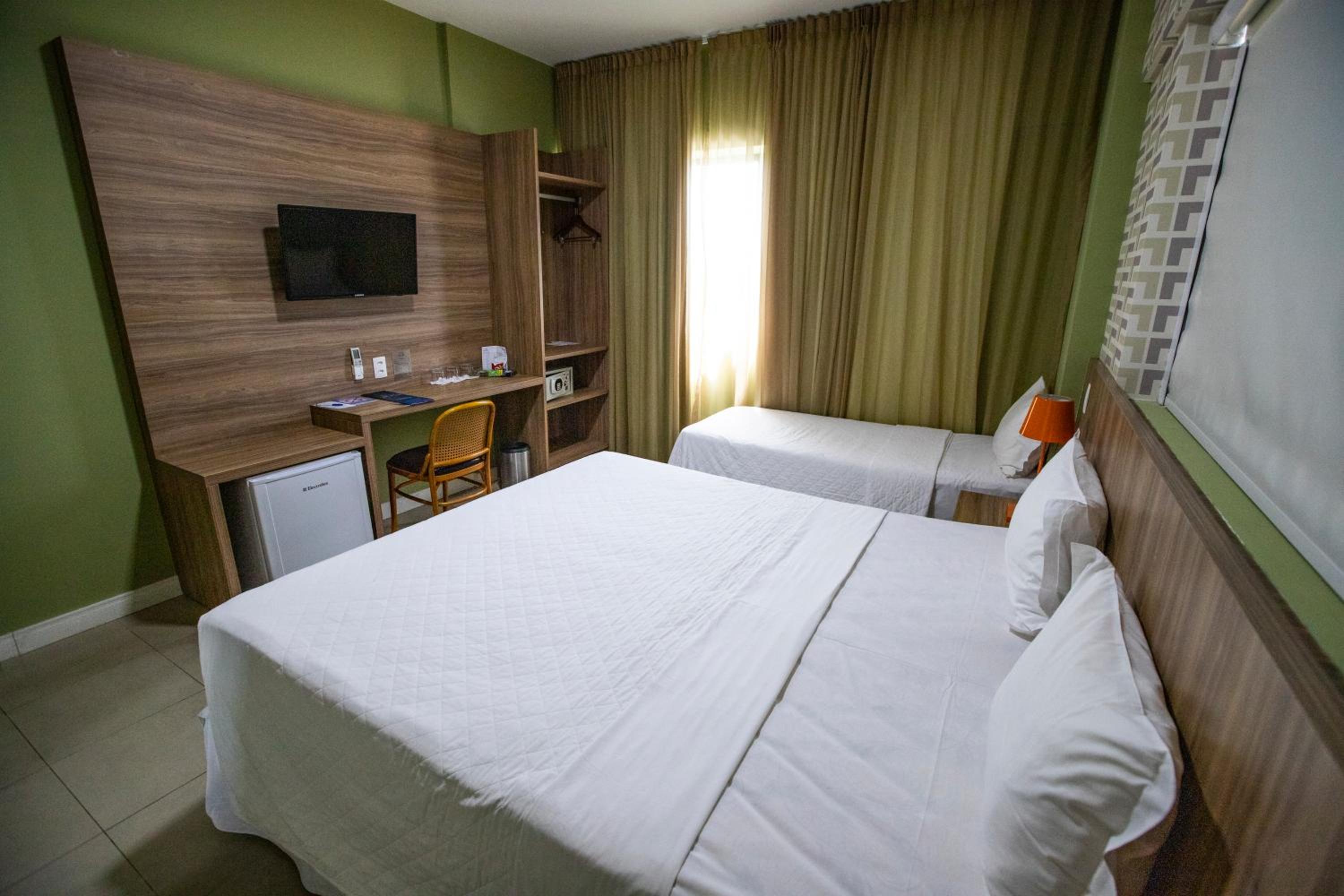 Superior Triple Room photo 3