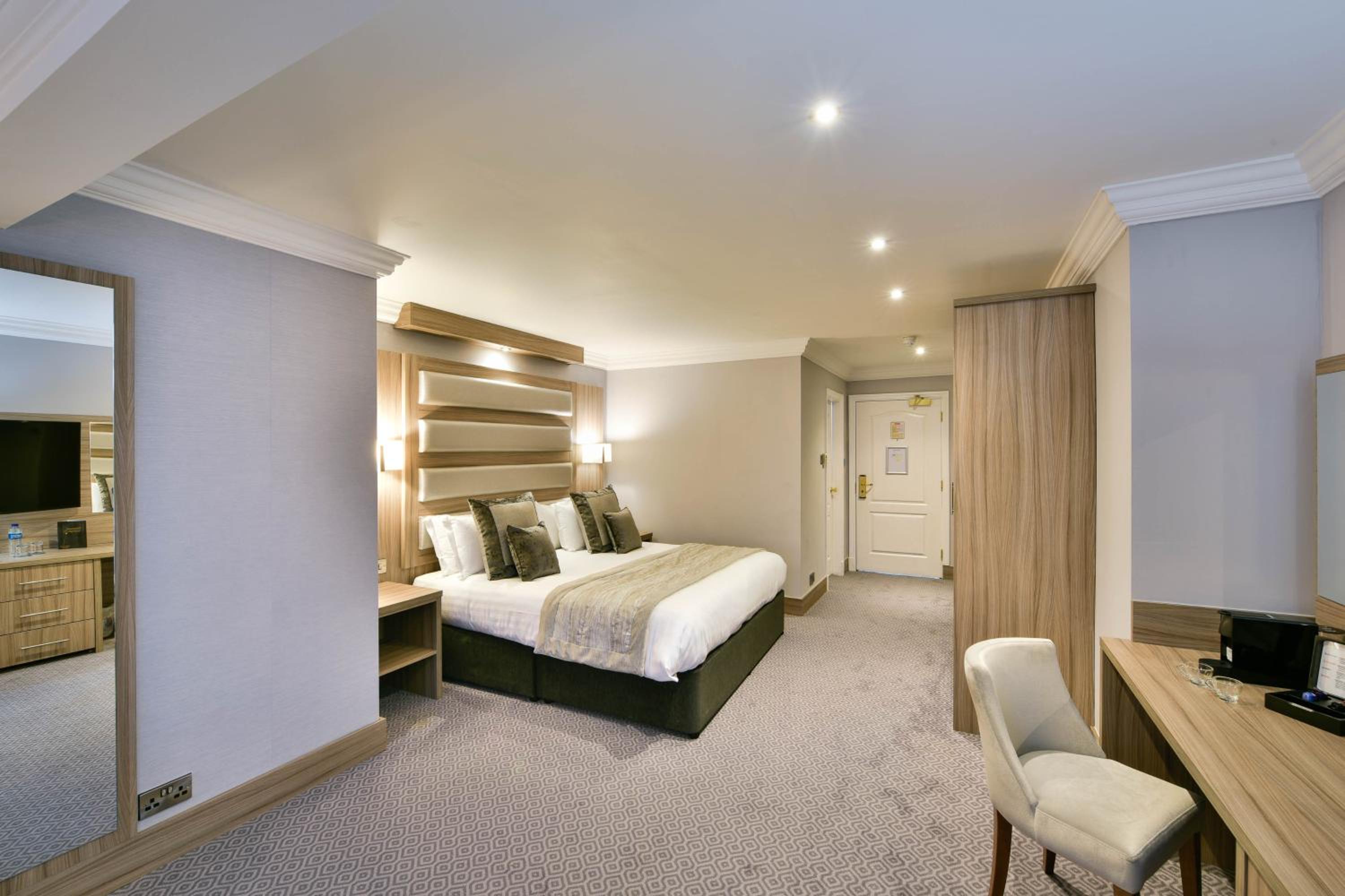 King Suite - Photo 9