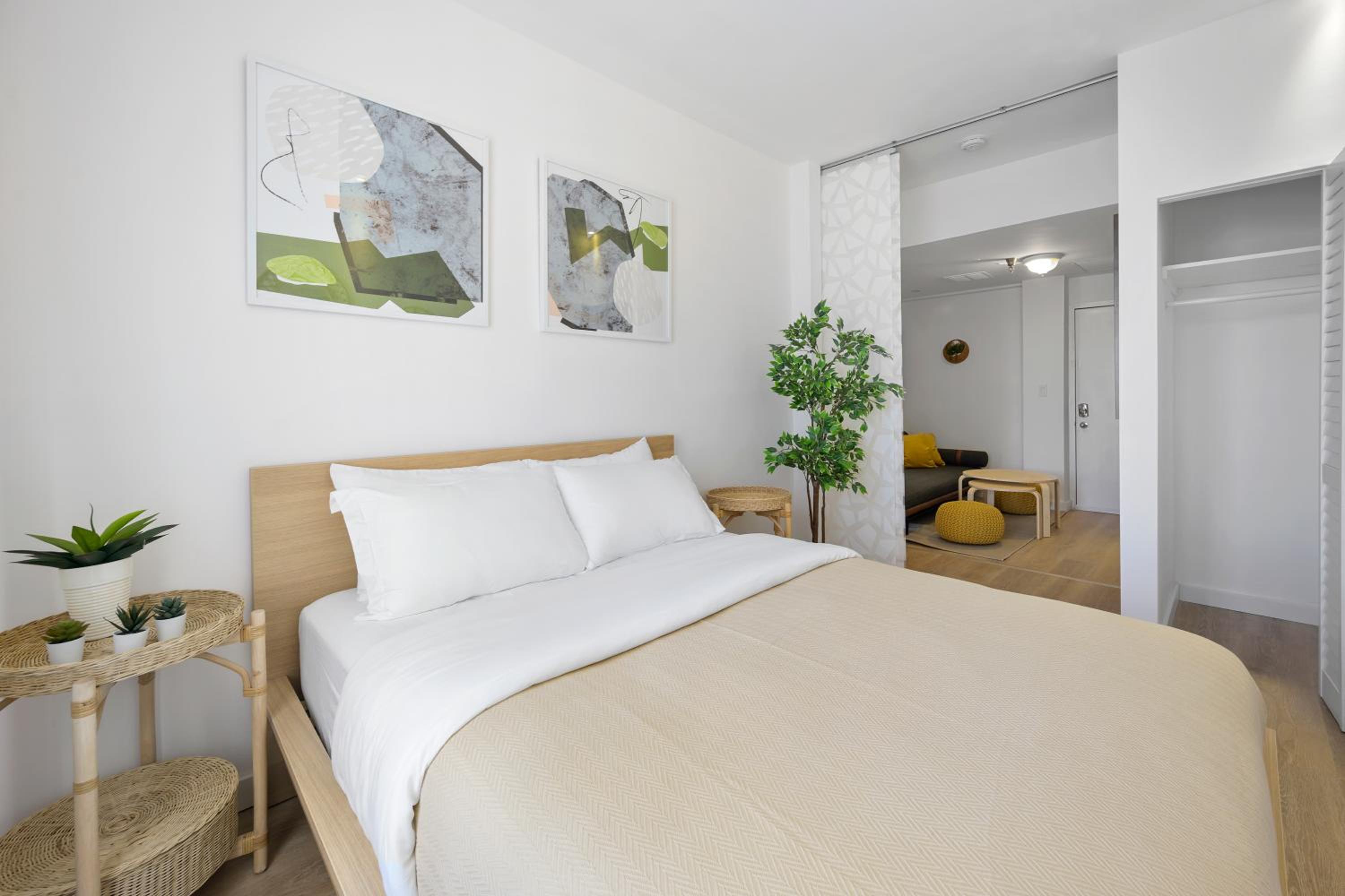Two-Bedroom Apartment - Photo 14