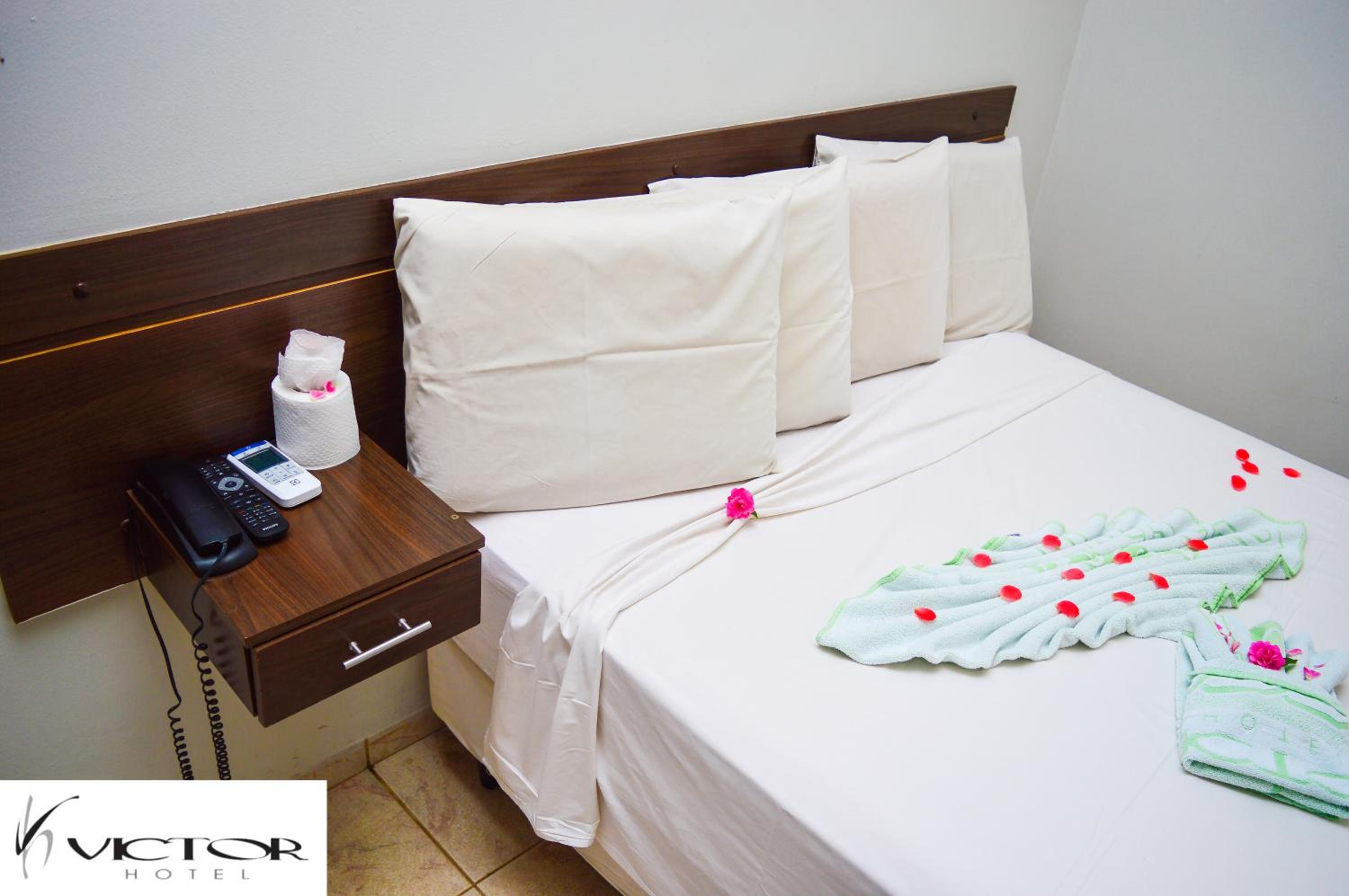 Deluxe Room - Photo 2