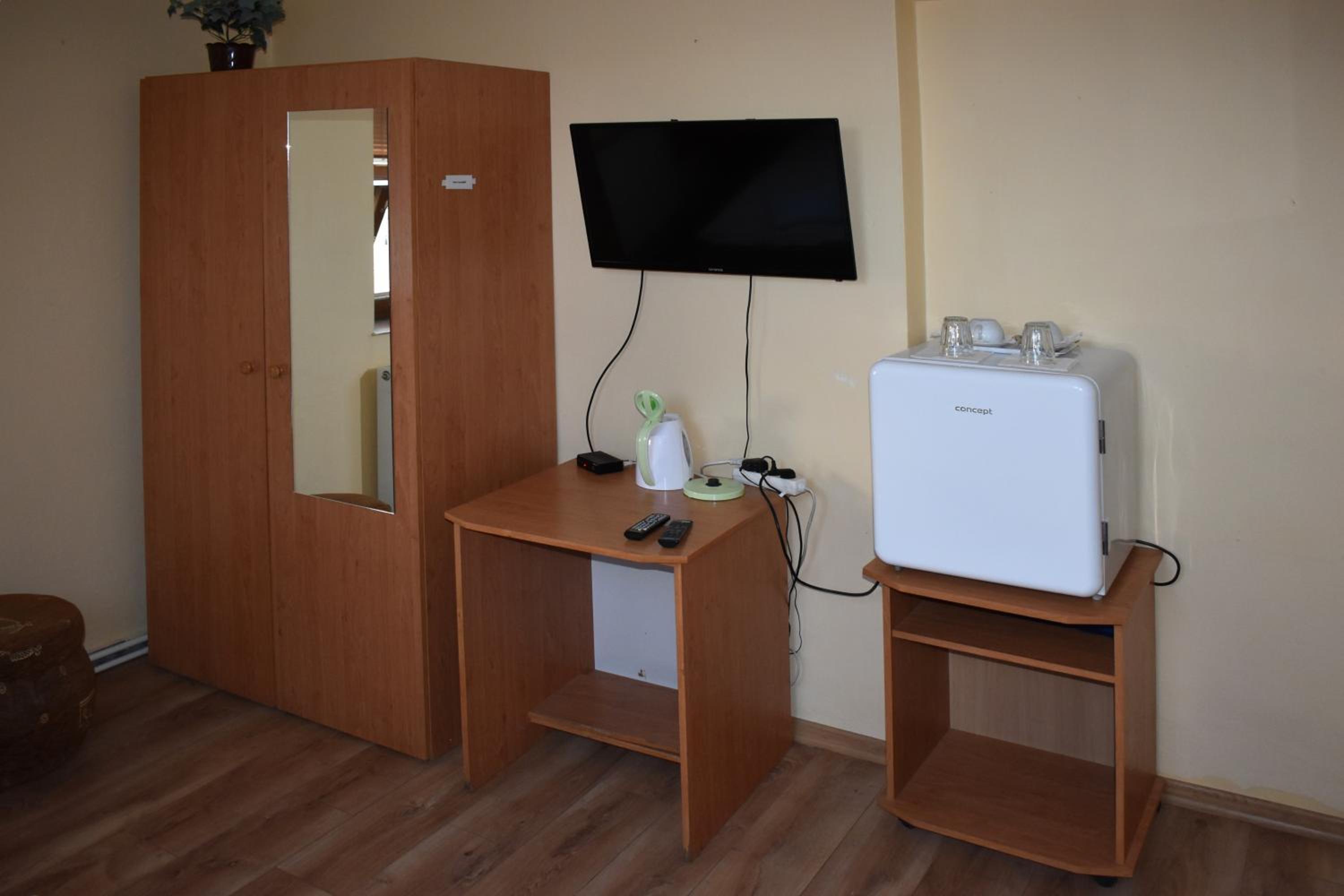 Double Room with Private Bathroom photo 1