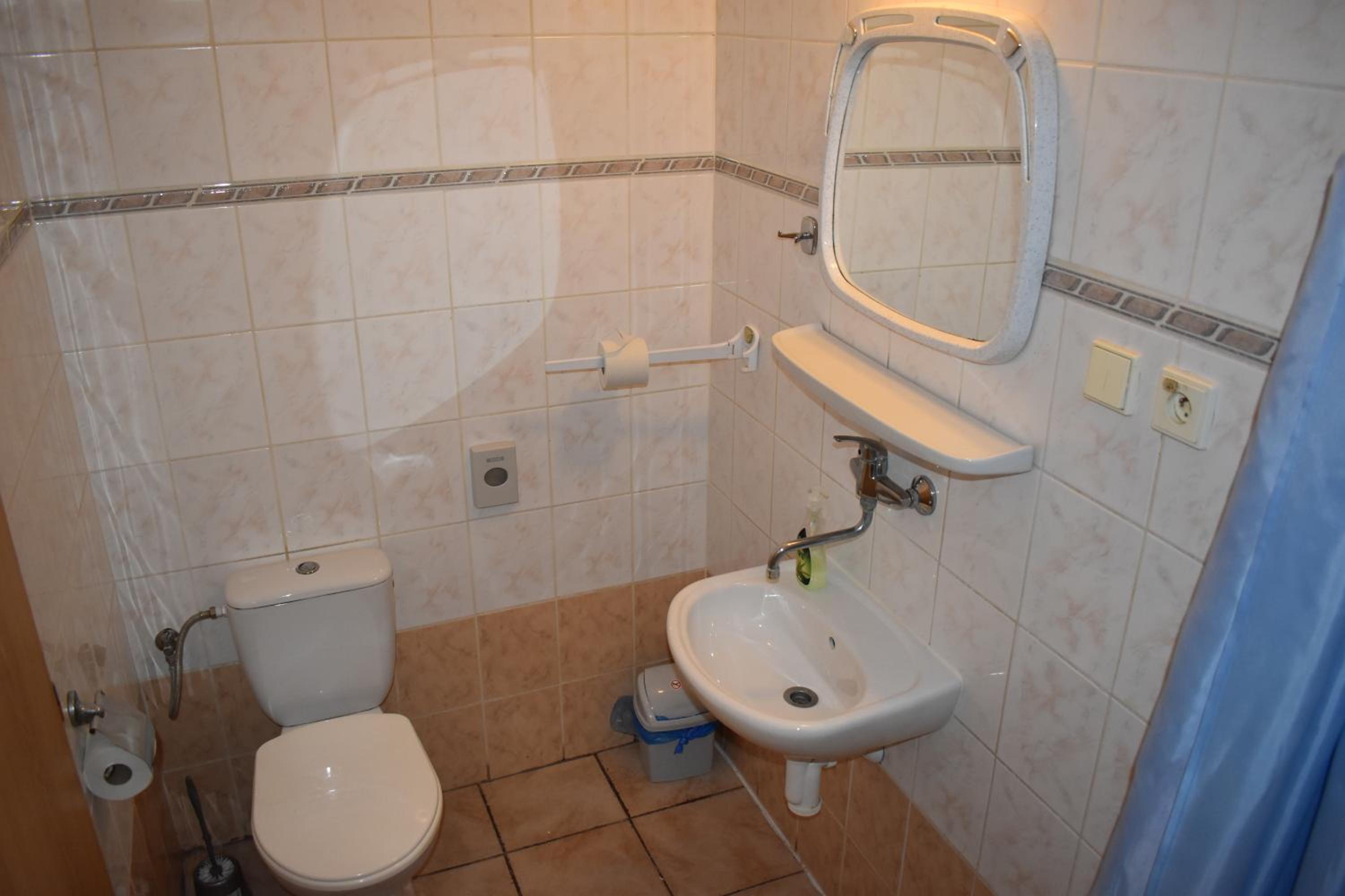 Single Room photo 2