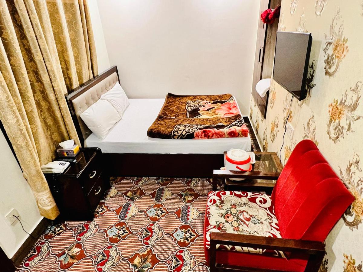 Budget Single Room photo 3