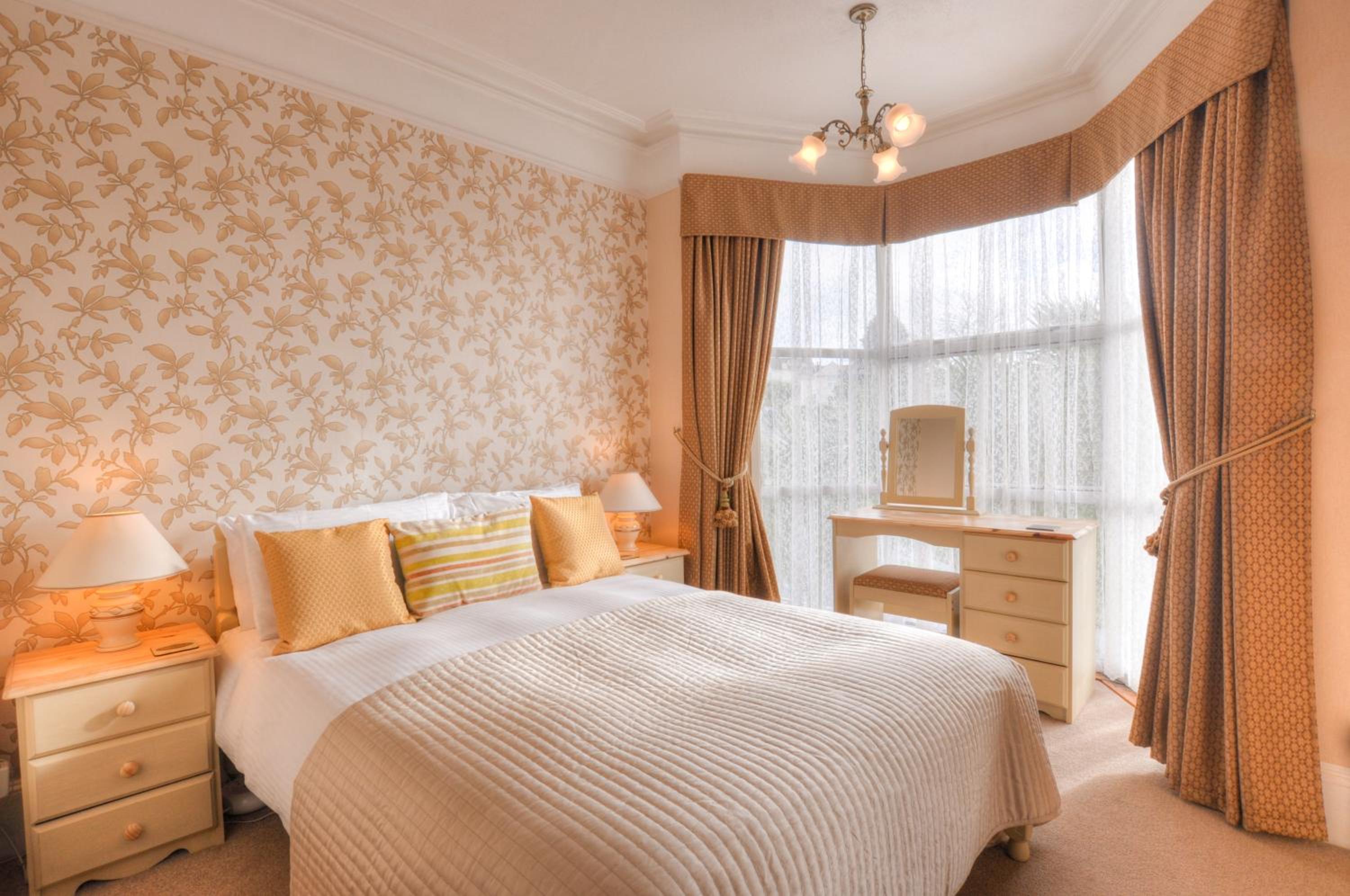 Luxury Double Room with Balcony