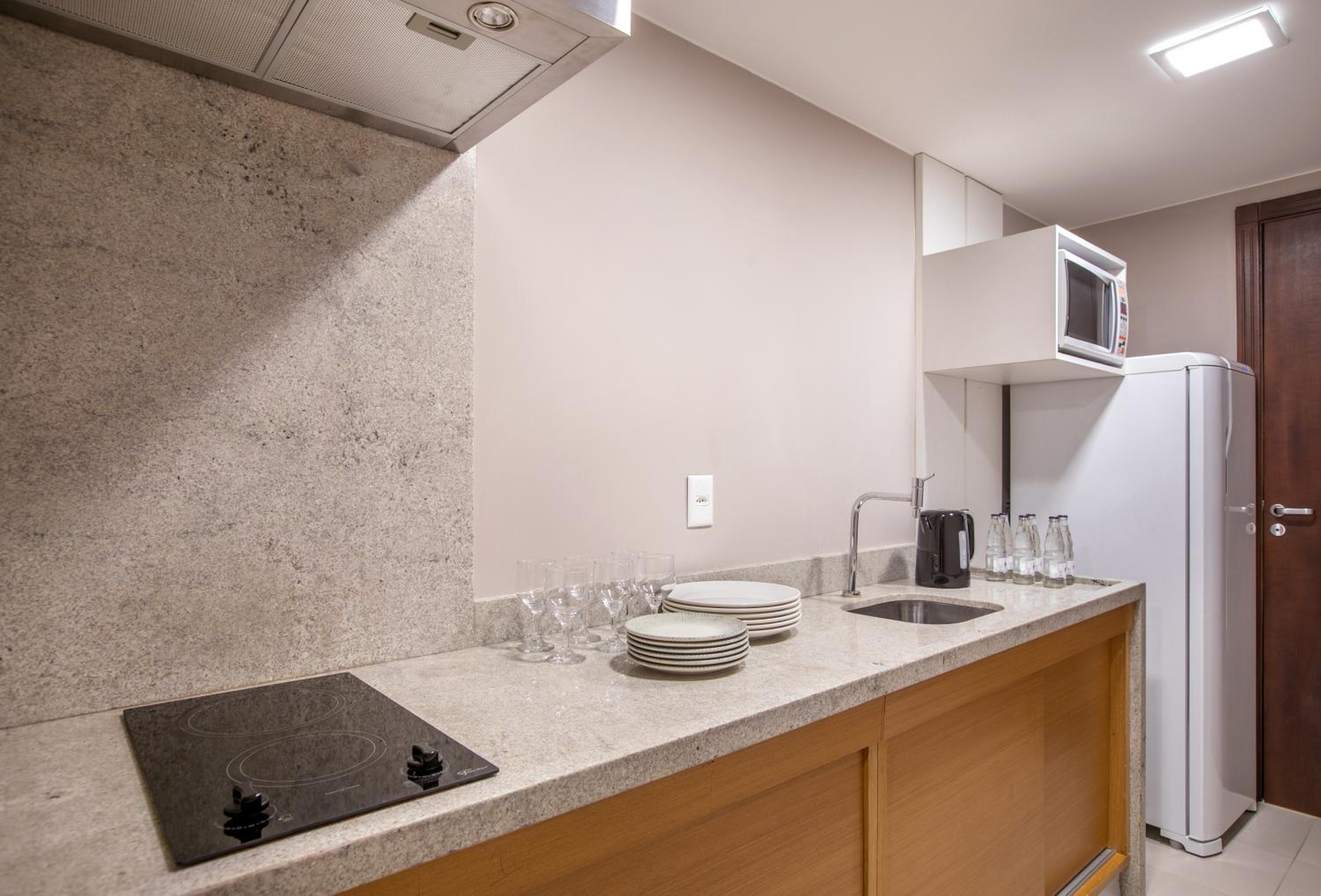 The Level Royal Suite with Executive Lounge Access thumbnail 5