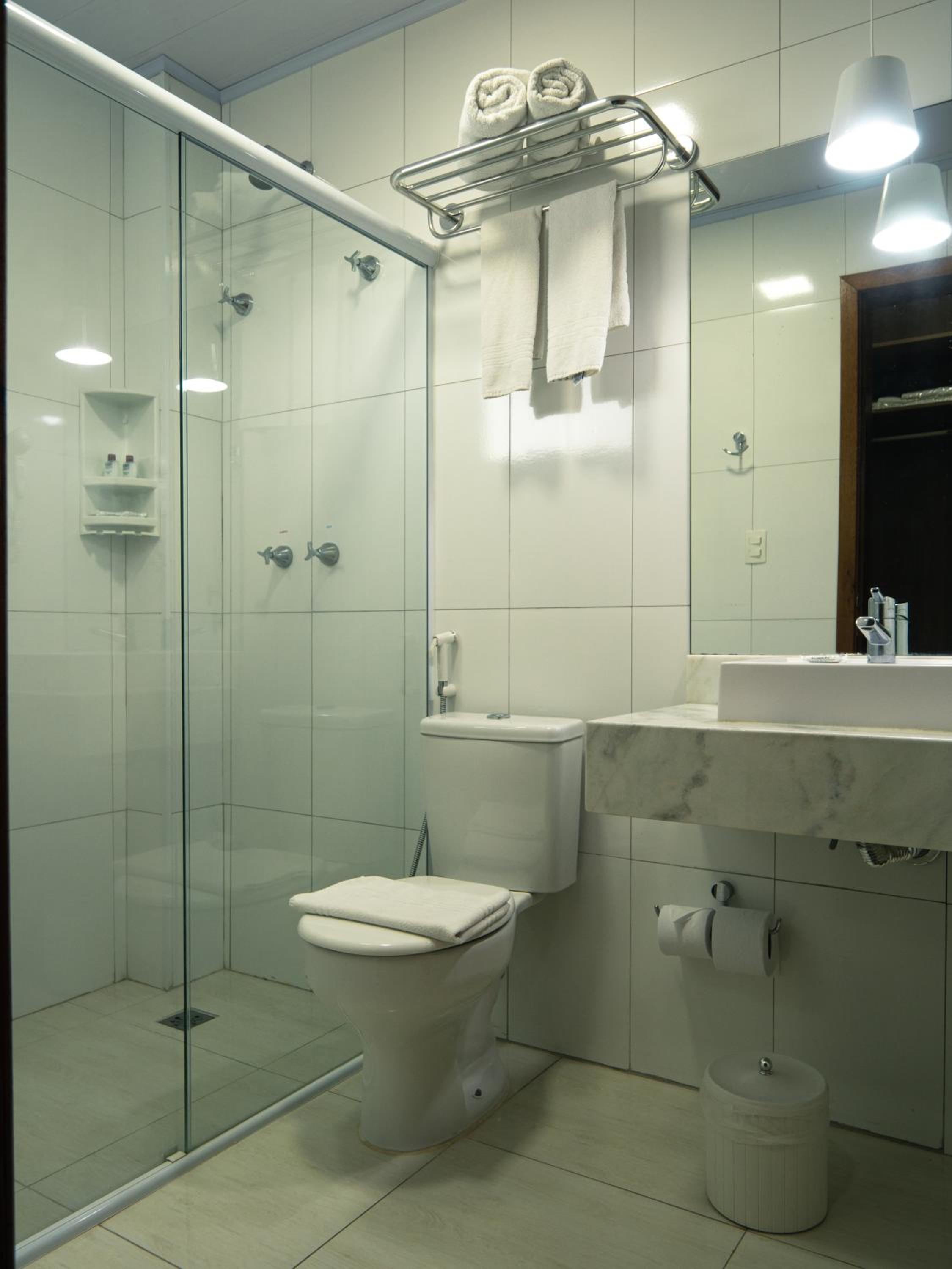 Standard Double Room - Photo 3