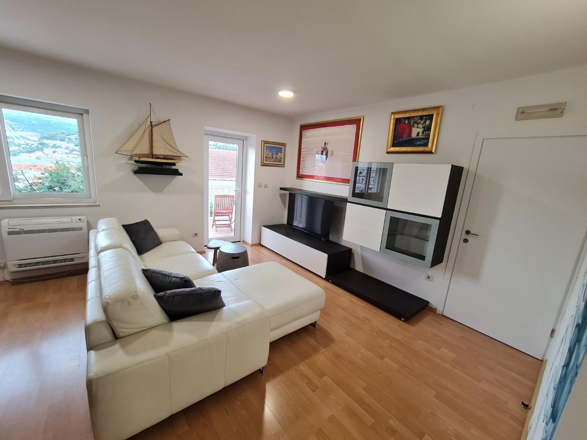 One Bedroom Apartment With Terrace
