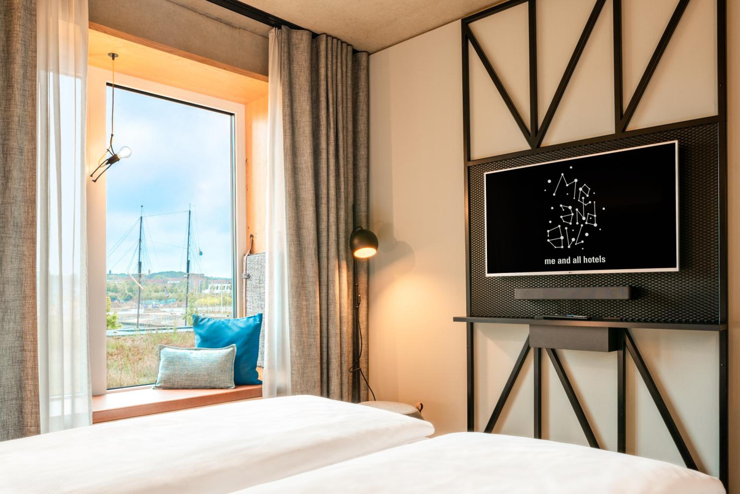 King Room with Harbor View