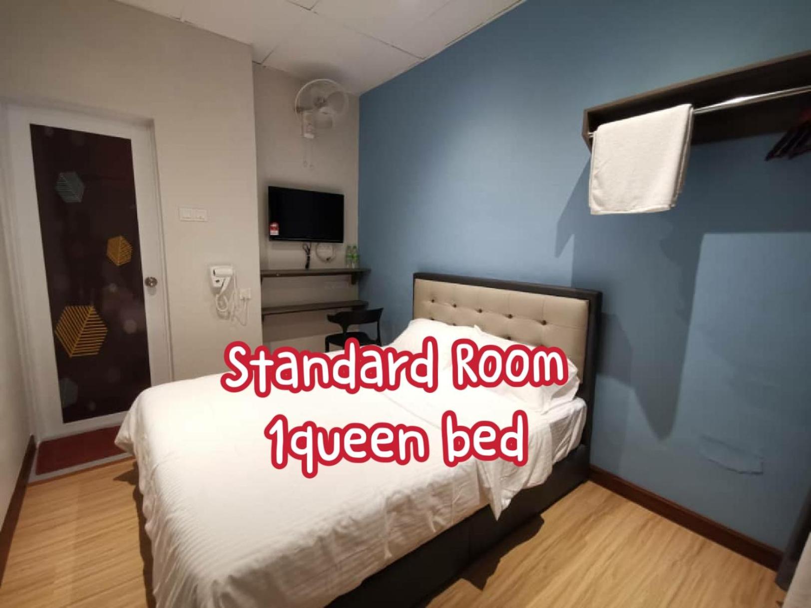Double Room - Photo 9