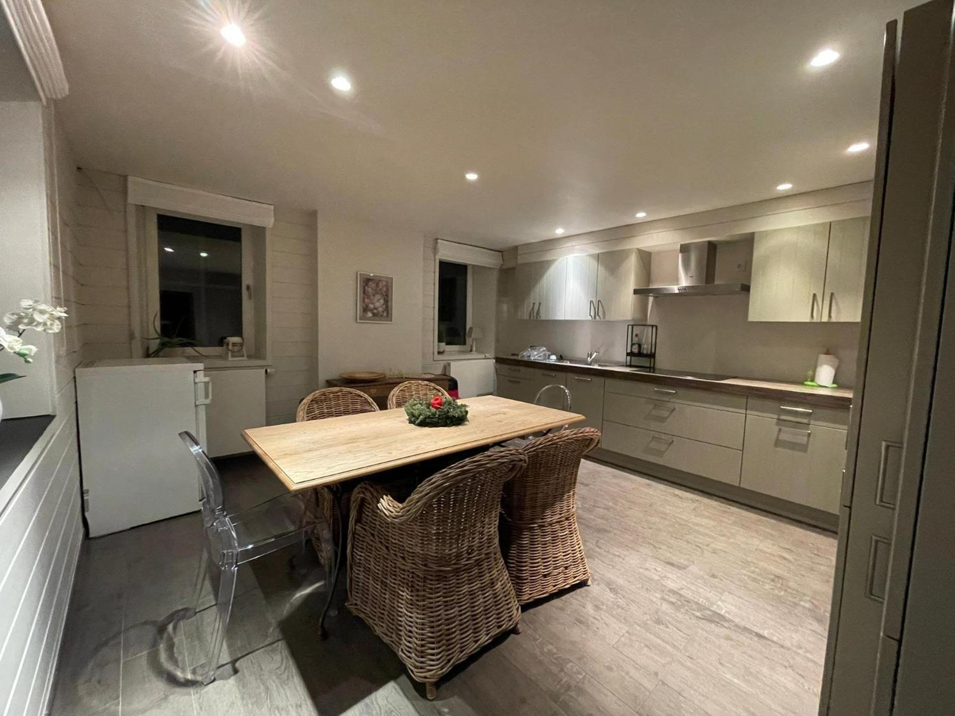 Three-Bedroom House photo 2