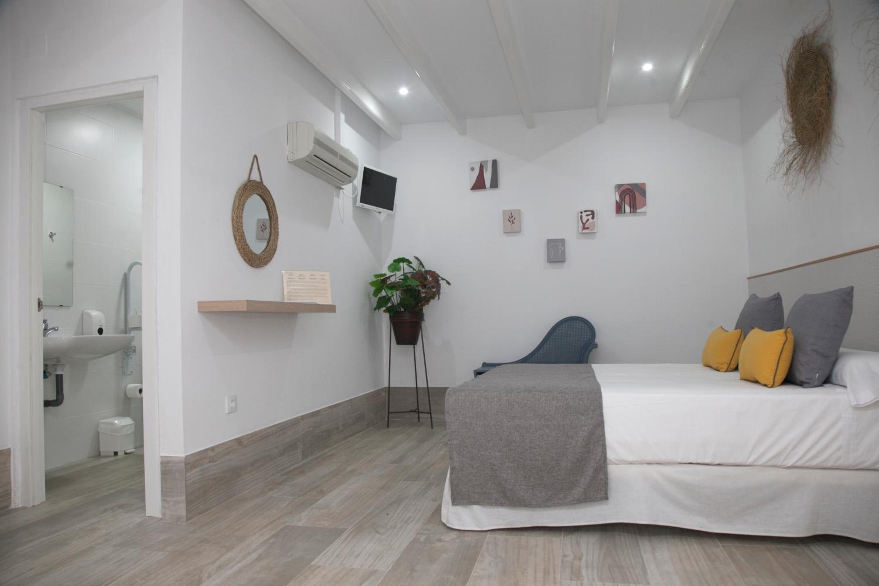 Exterior Double Room (2 Adults) photo 3