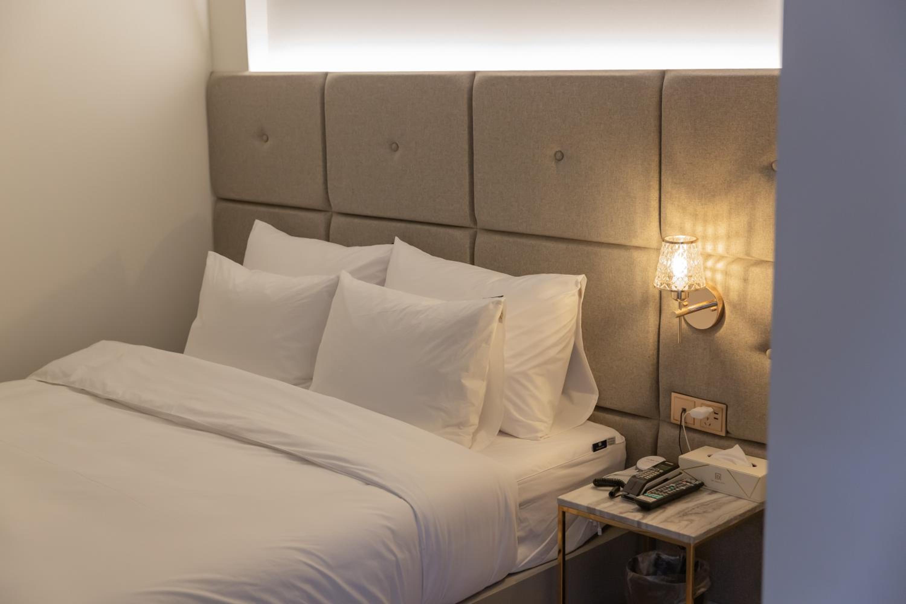 Suite with Terrace - Photo 1