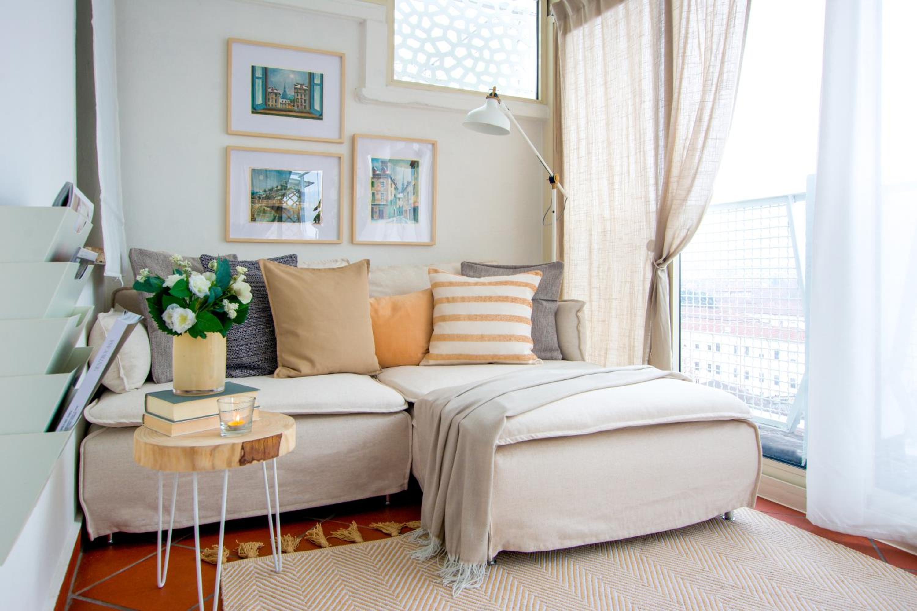 One-Bedroom Apartment