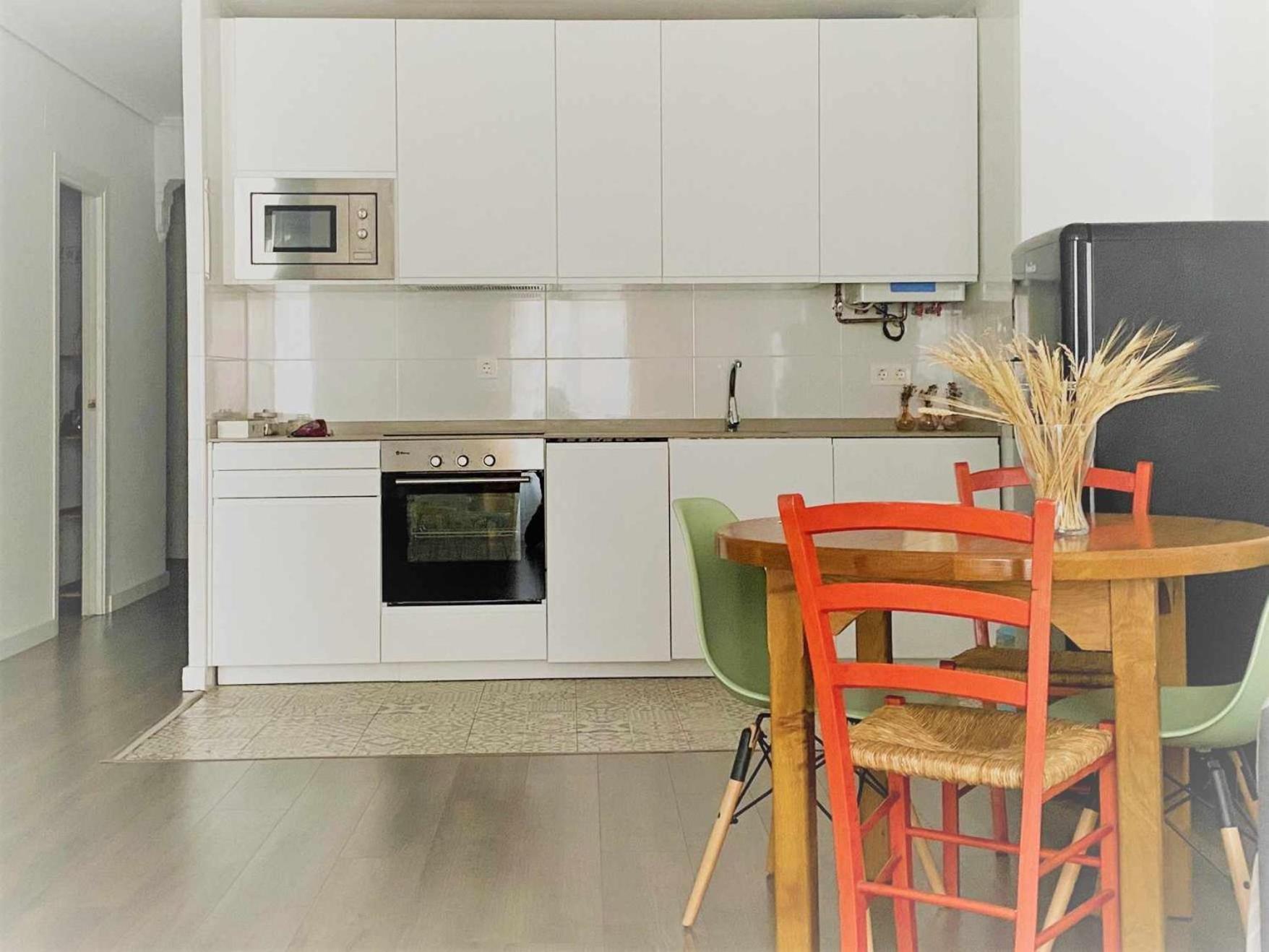 Two-Bedroom Apartment - Photo 11