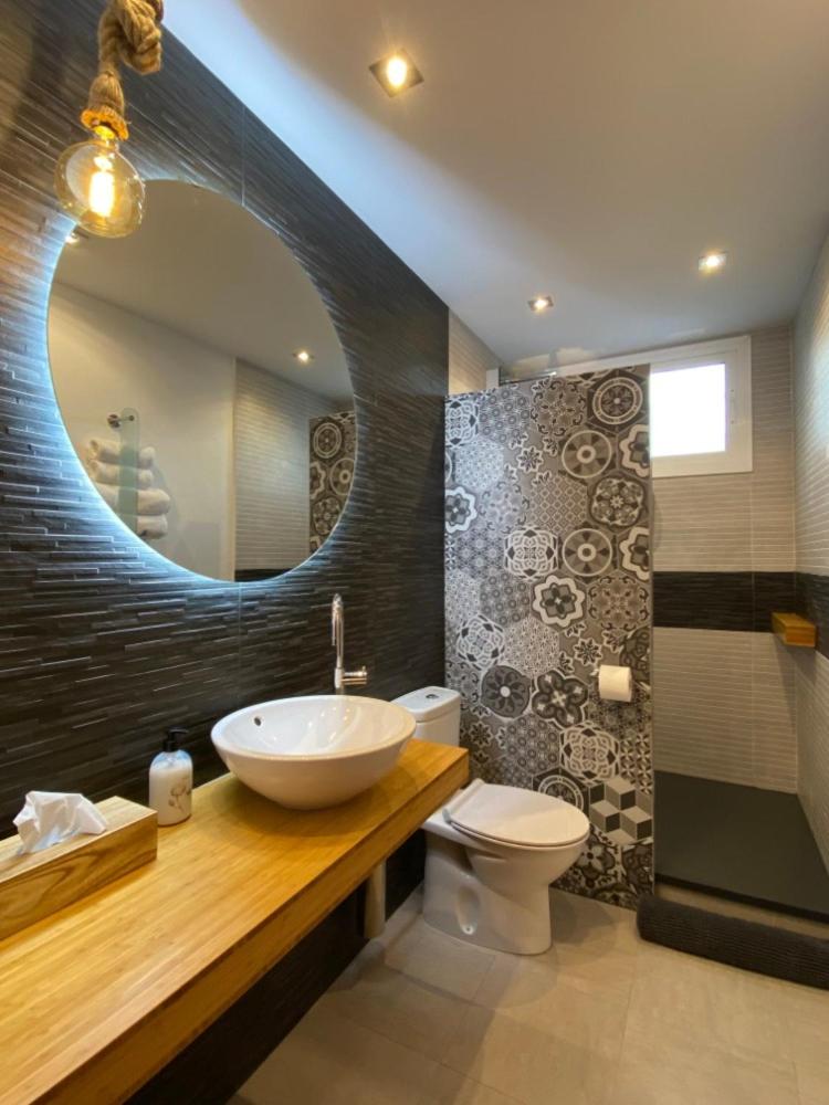 One-Bedroom Suite photo 2