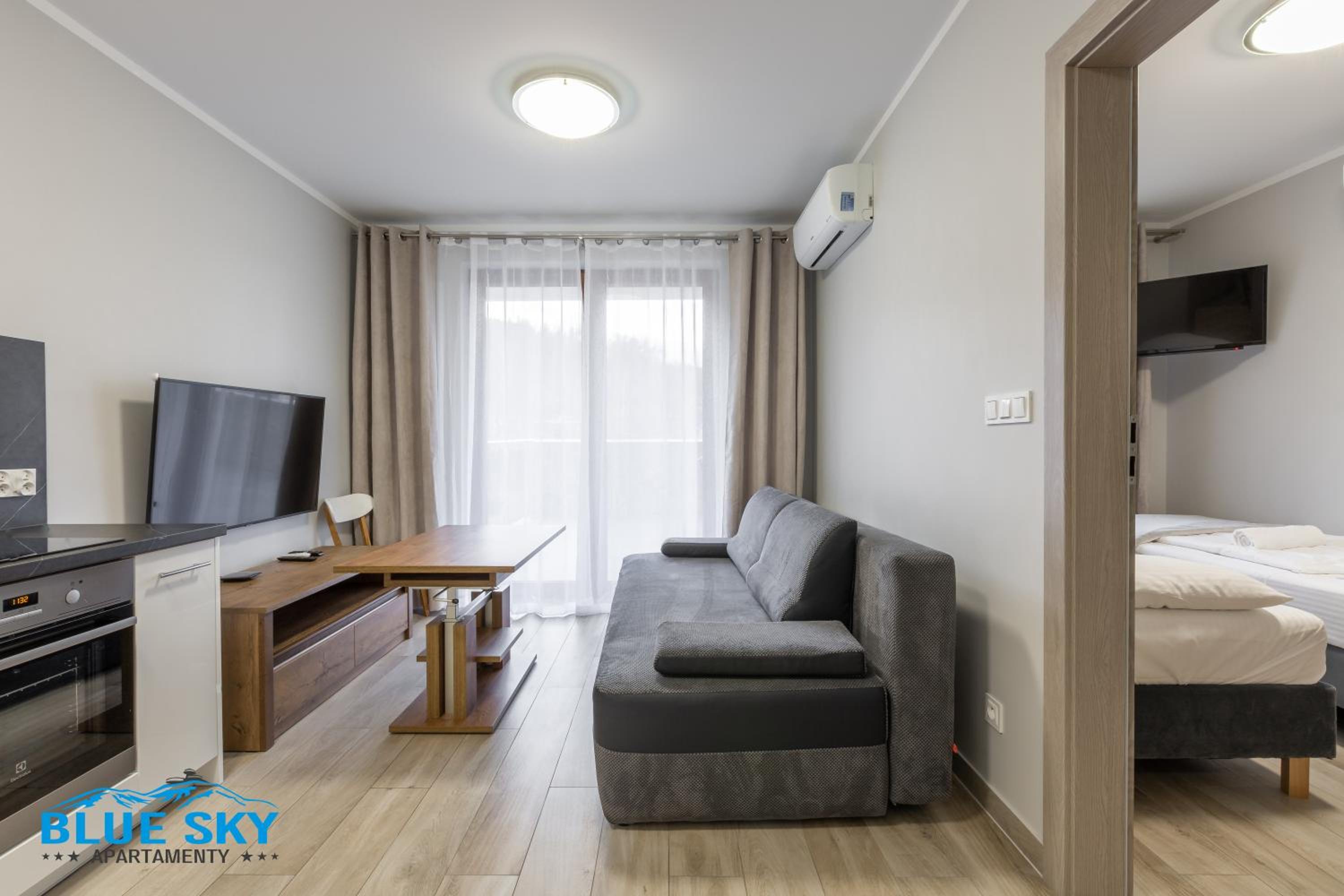 Apartment with Mountain View photo 1