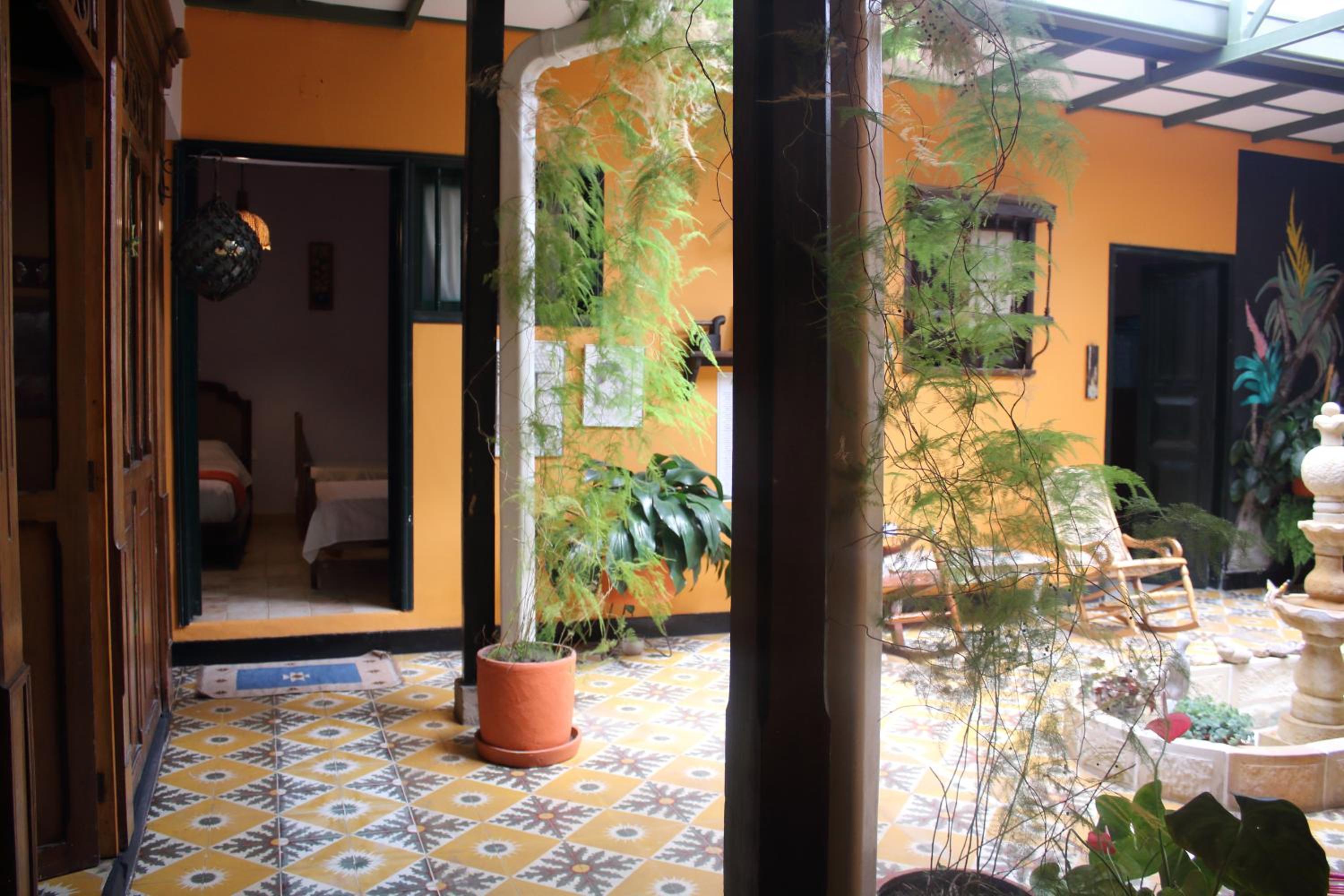 Quadruple Room with Private Bathroom photo 2