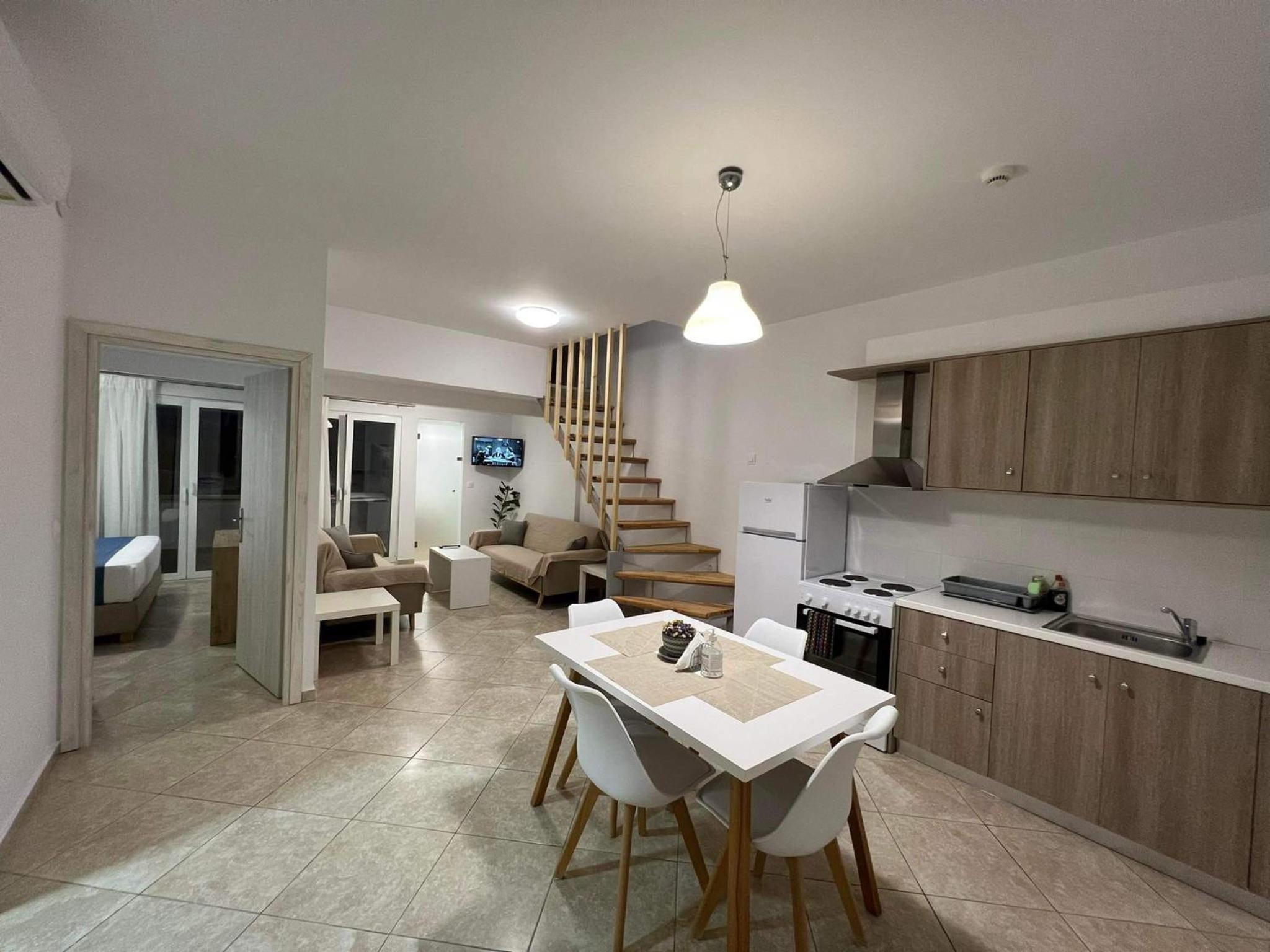 Family Two-Bedroom Apartment with View photo 2