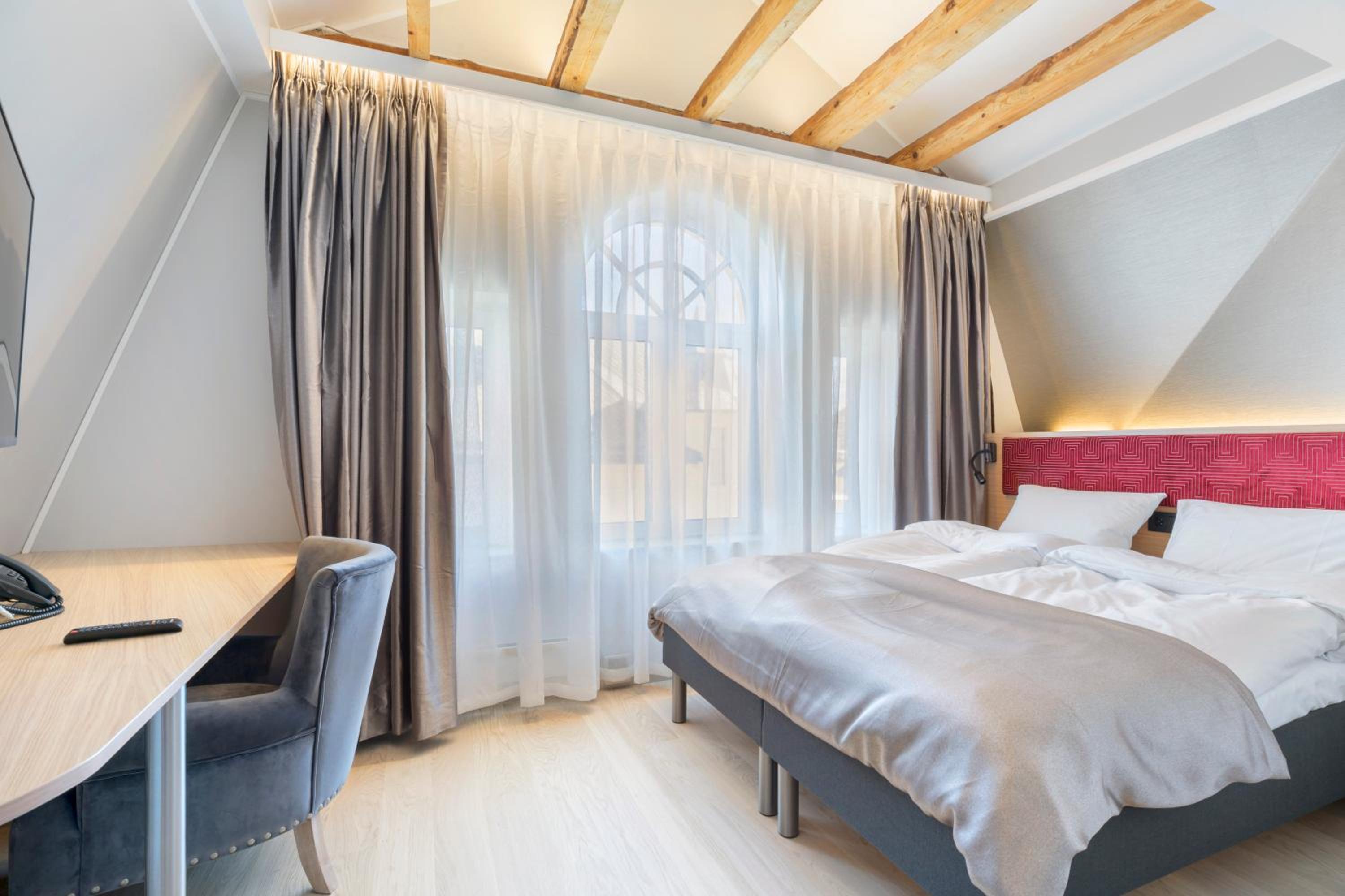 Available room