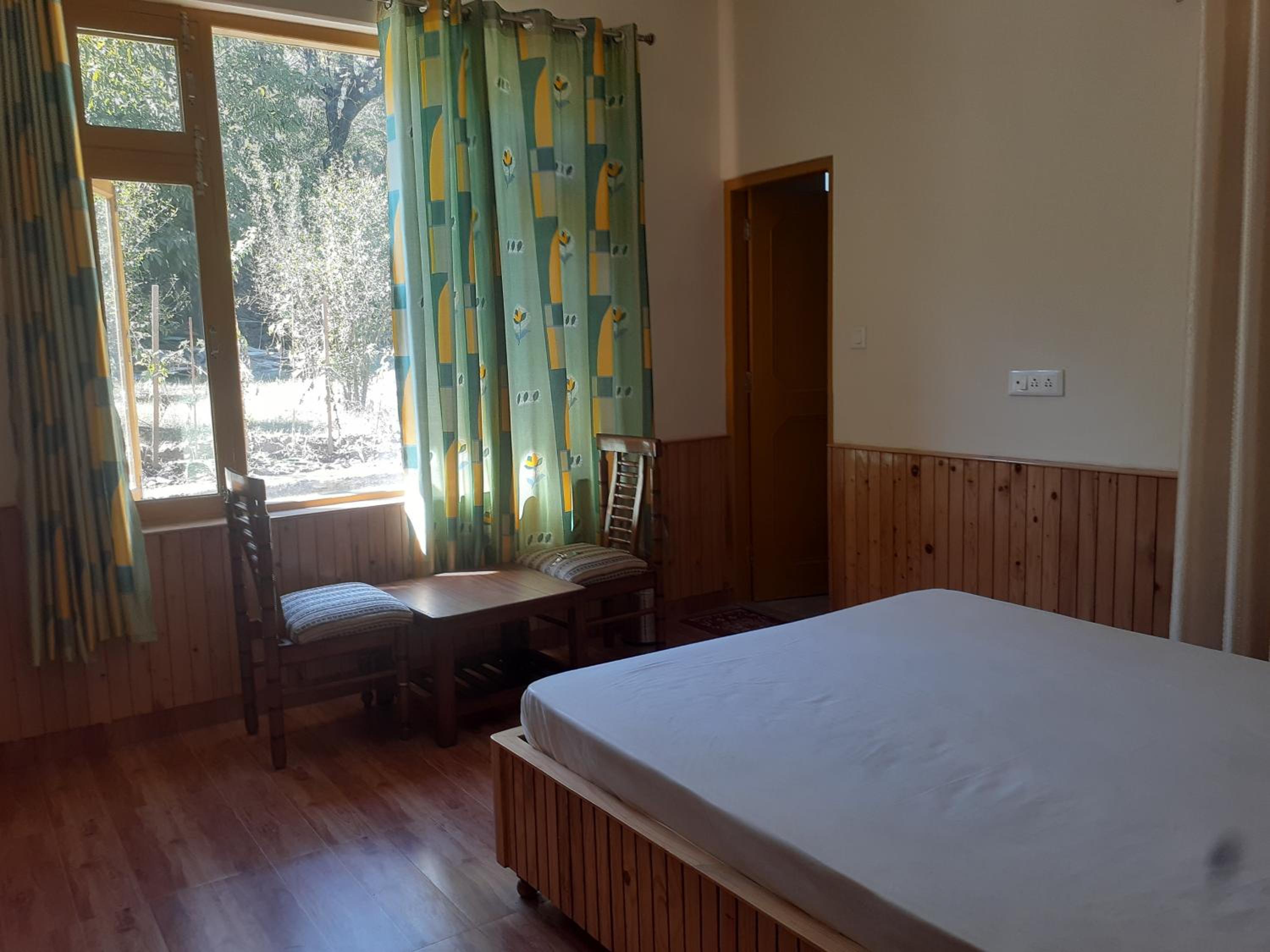 Double or Twin Room with Garden View photo 1