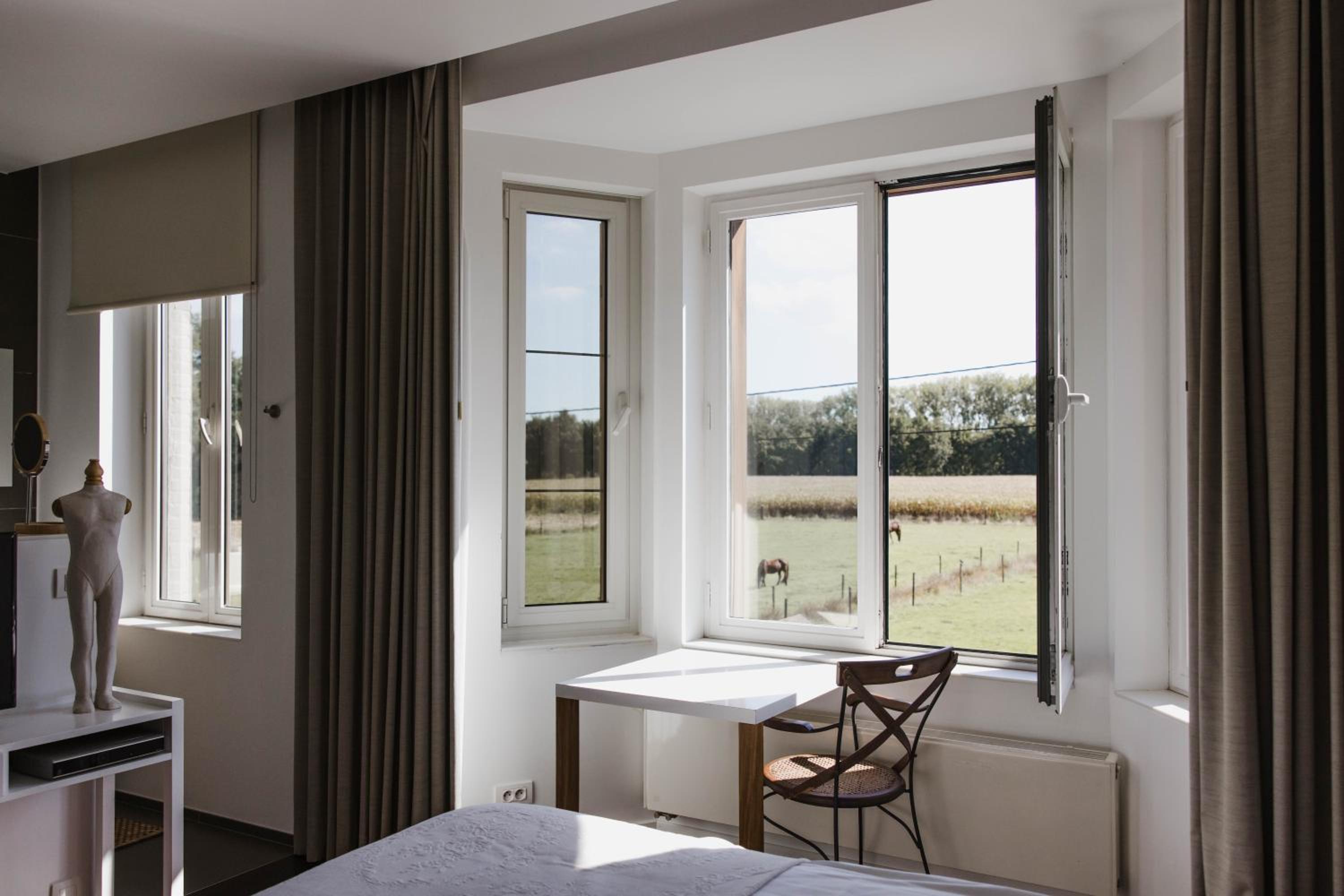 Small Double Room photo 2