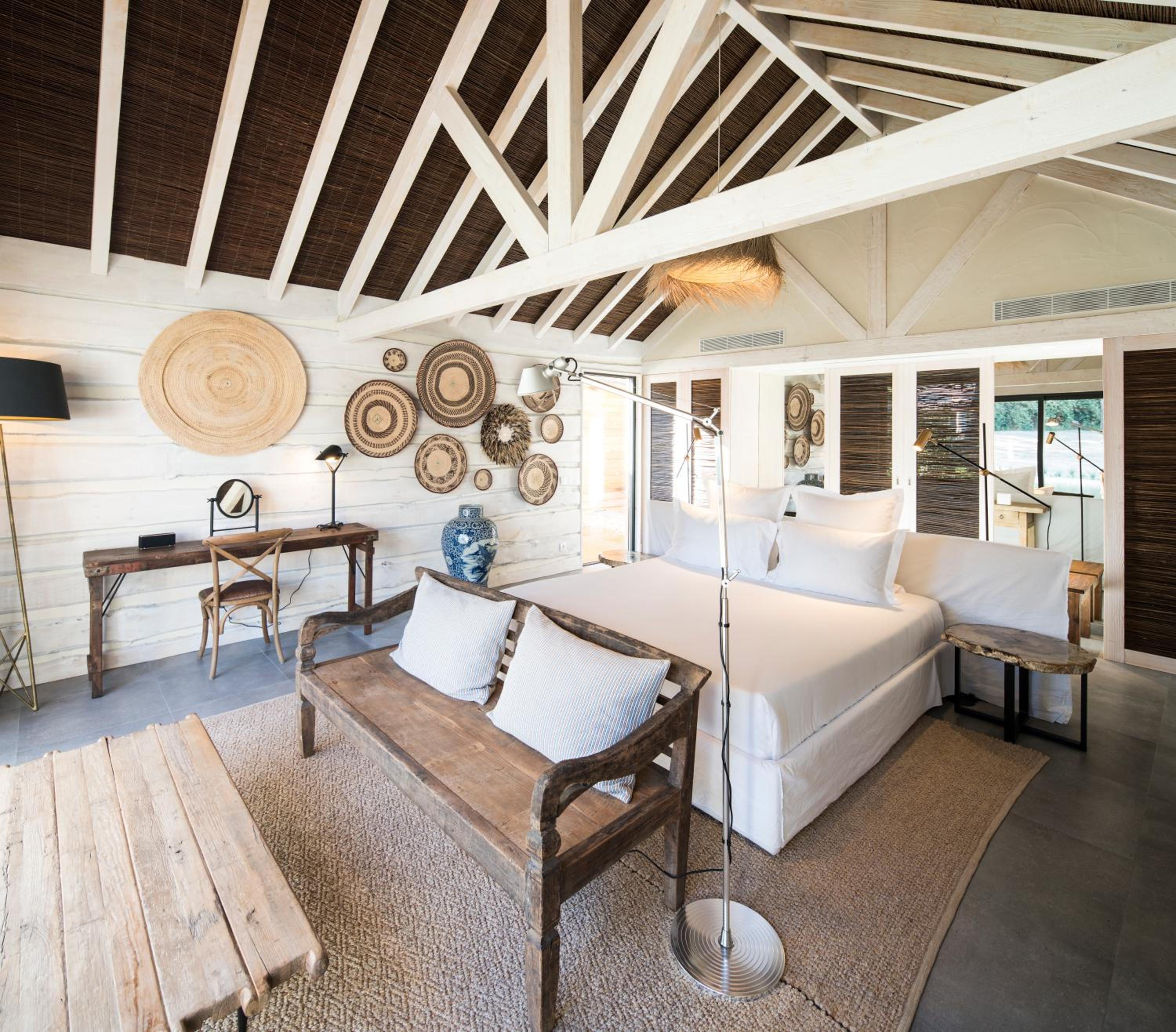 Bio Pool Suite - Terracota Wing