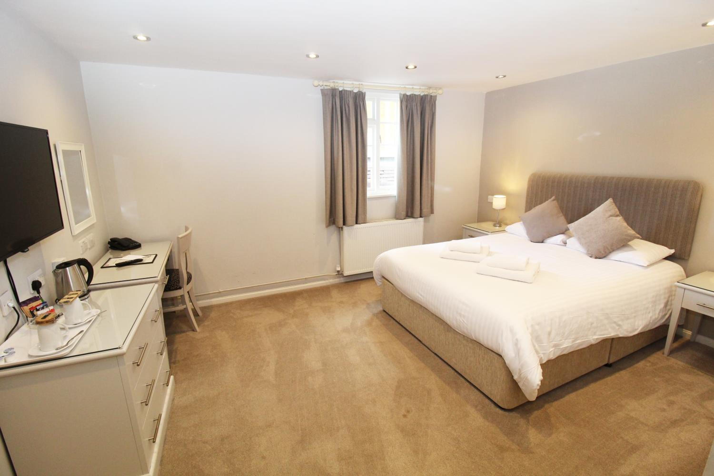 Superior Double Room photo 2