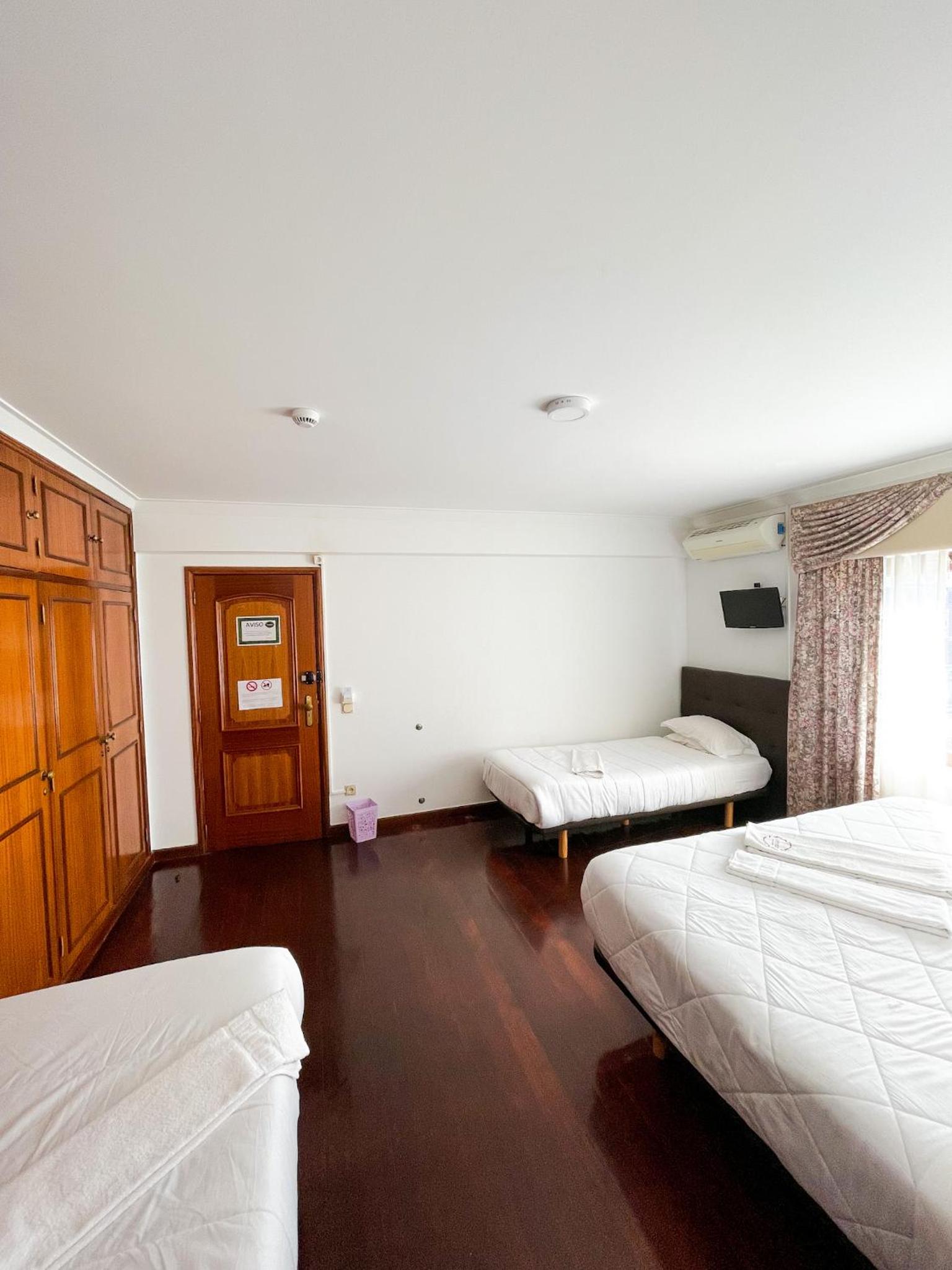 Standard Double Room - Photo 1