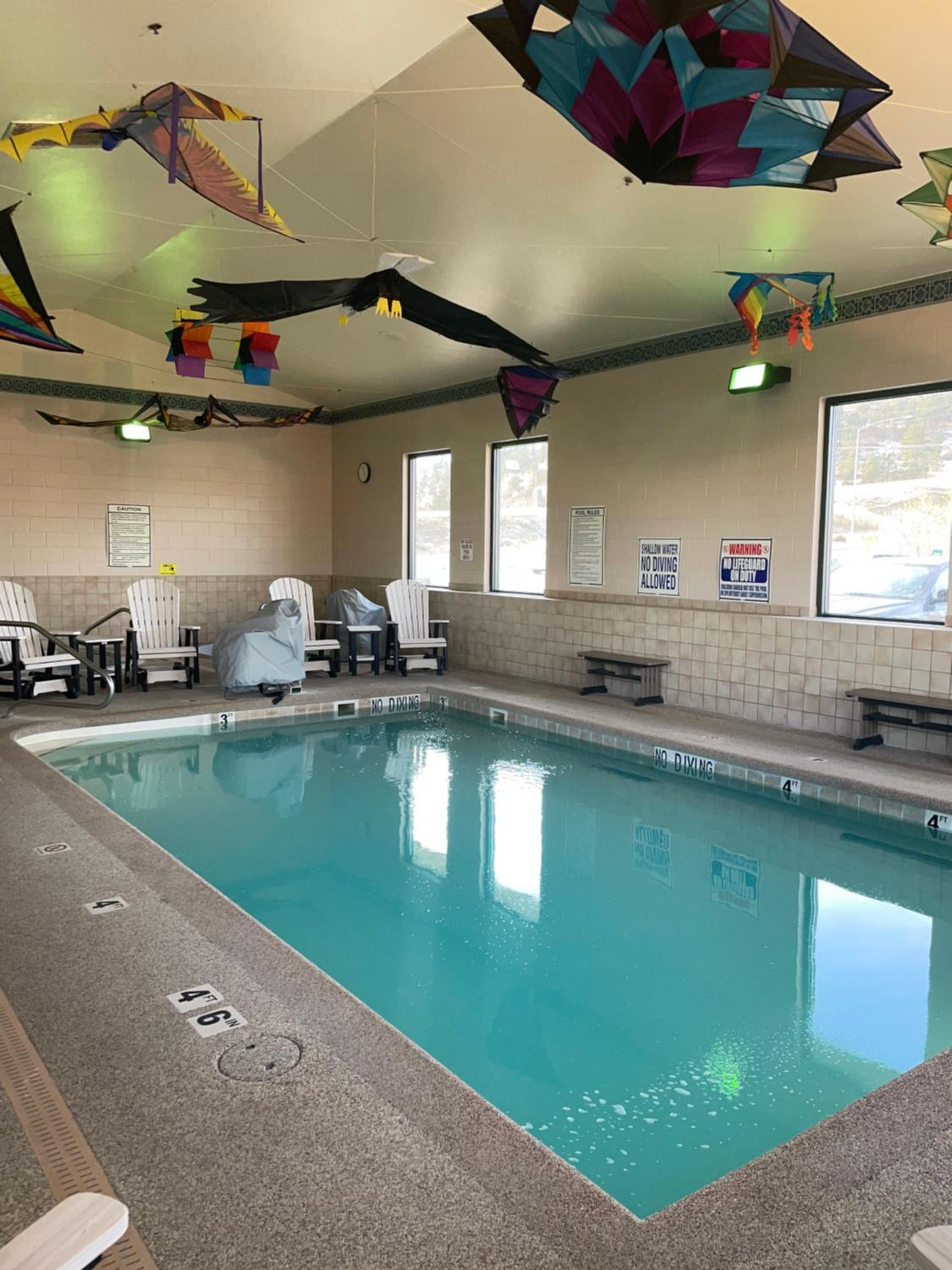 Deluxe Family Suite photo 2
