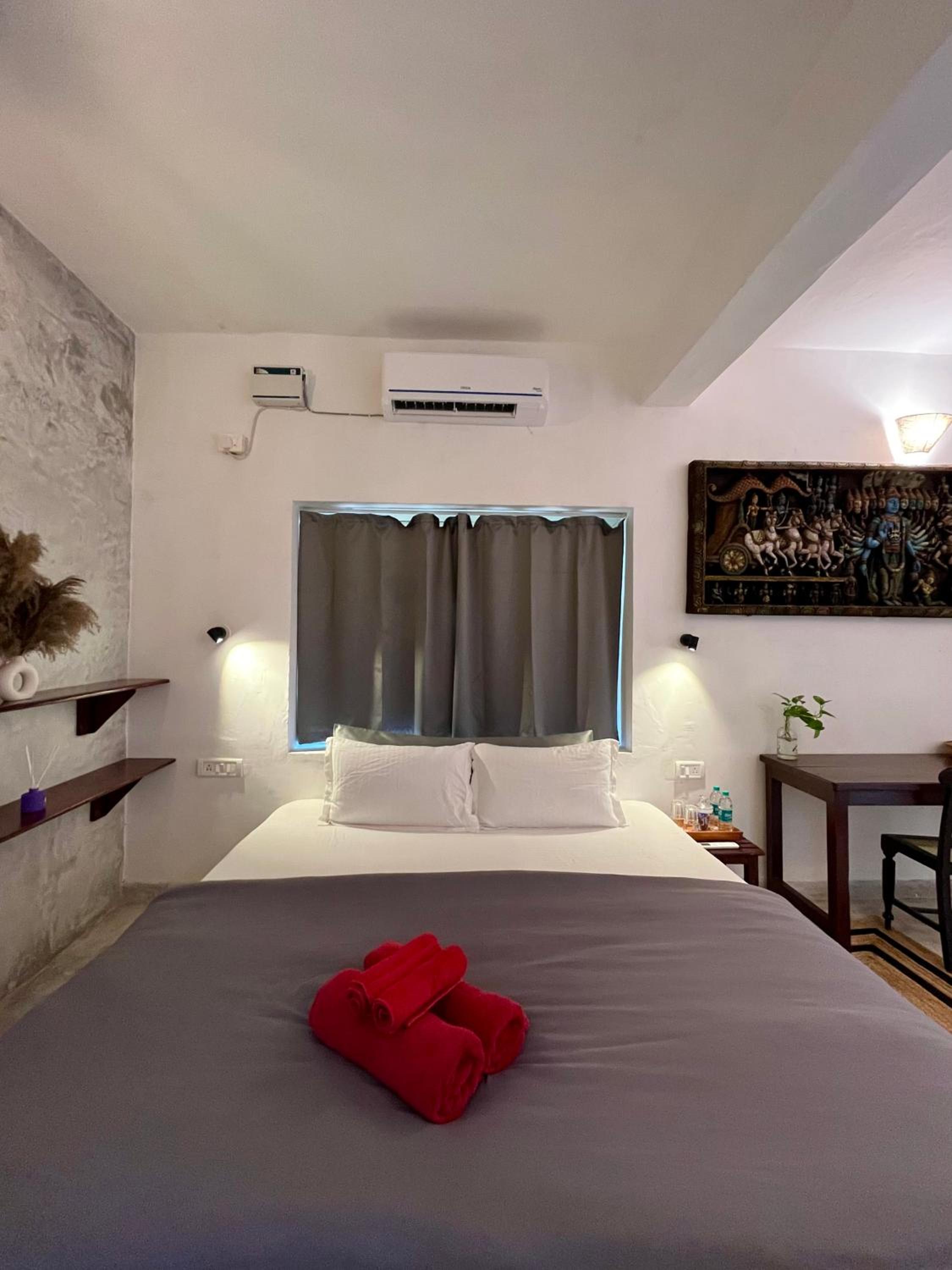 Double Room with Balcony photo 2