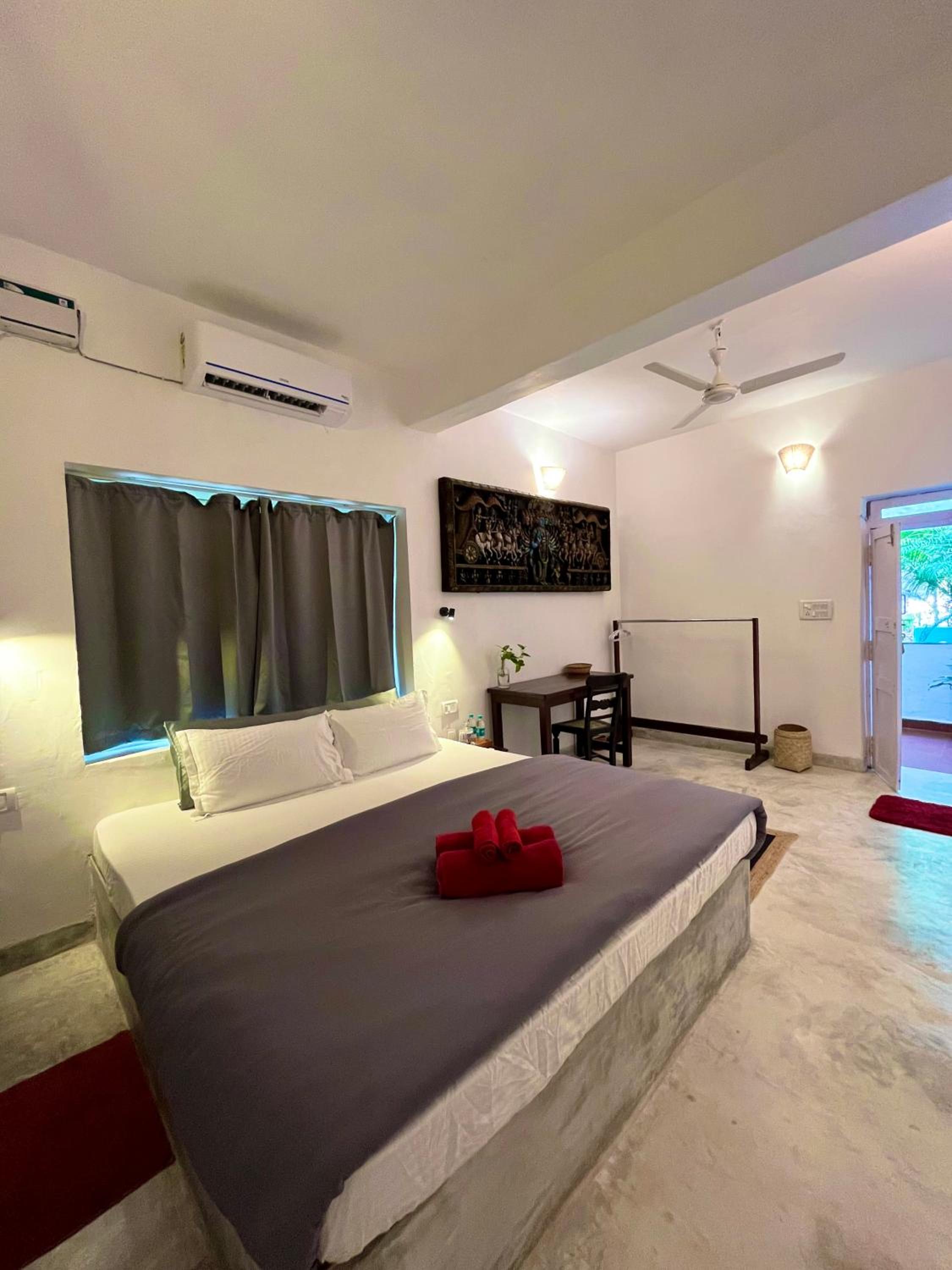 Double Room with Balcony photo 3