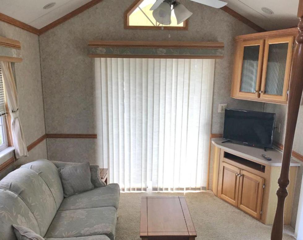 One-Bedroom Cottage