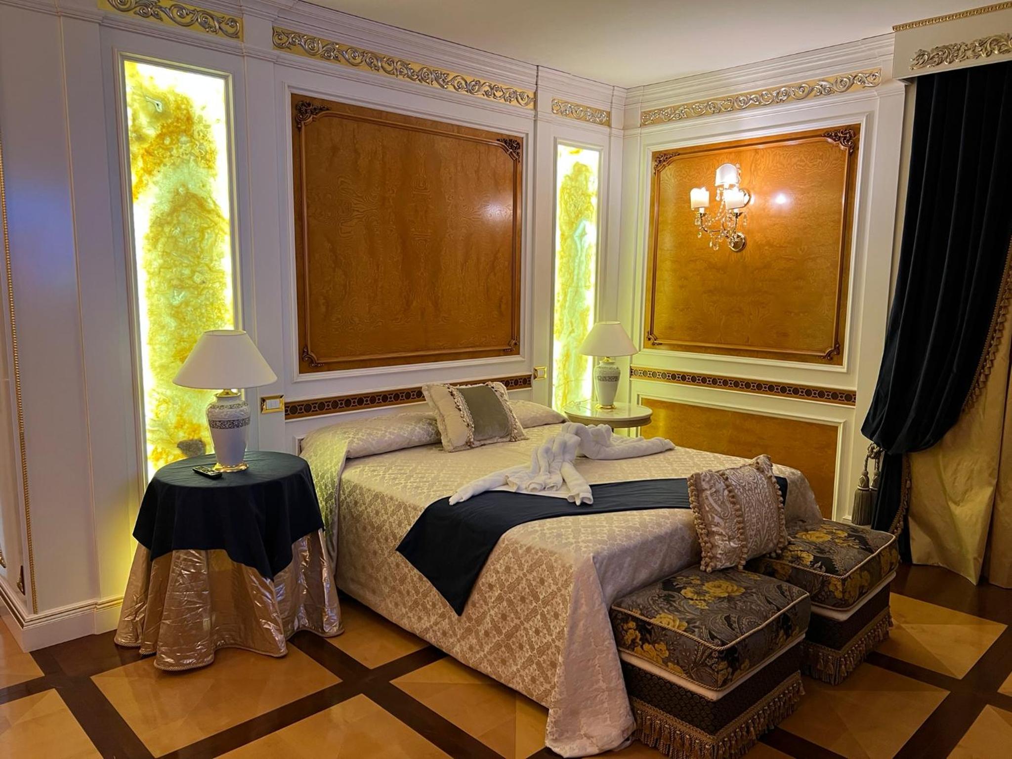 Superior Suite photo 1