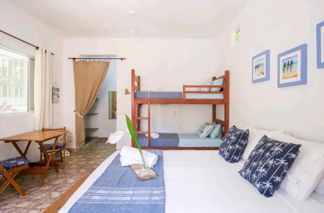 Suite with Balcony - Photo 3