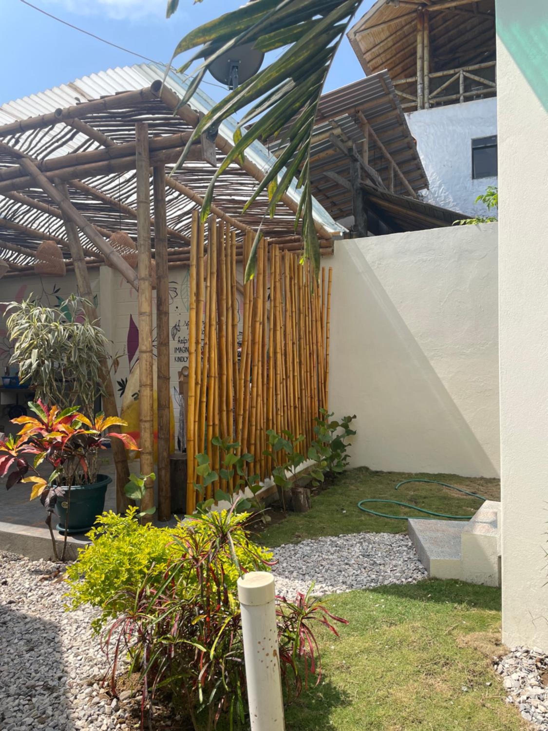 Bungalow with Garden View photo 3
