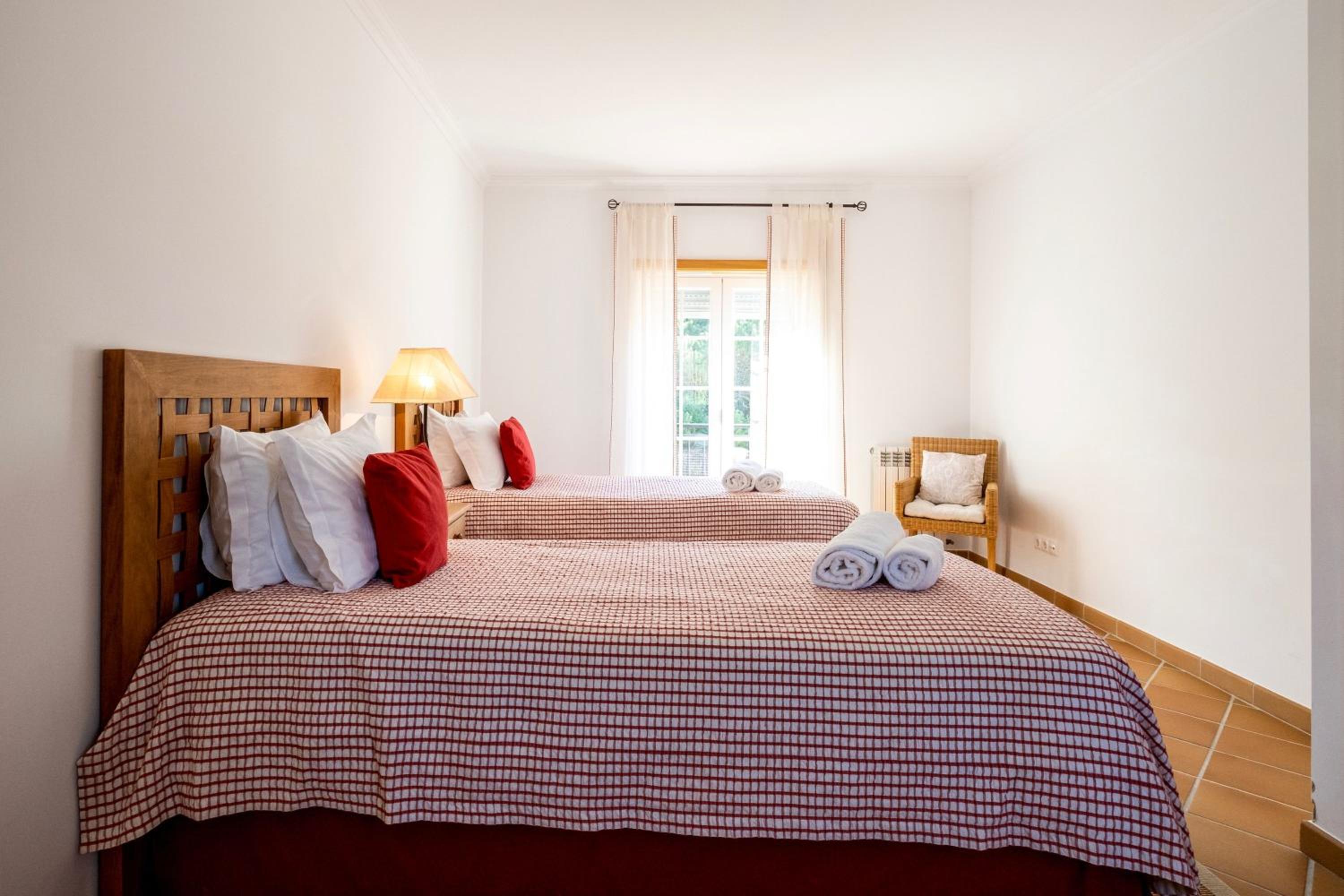 Three-Bedroom House photo 2