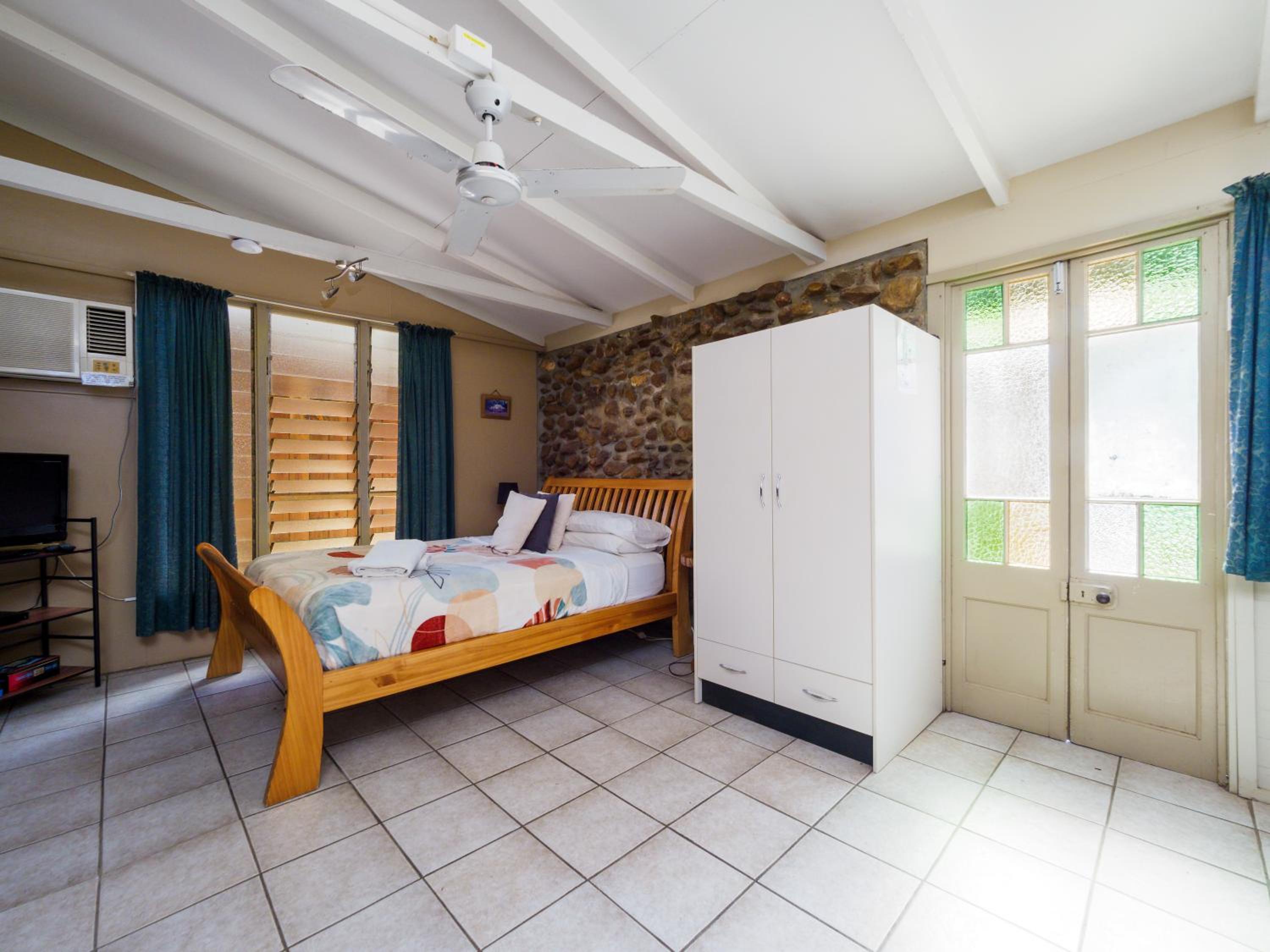 Deluxe Queen Room photo 3
