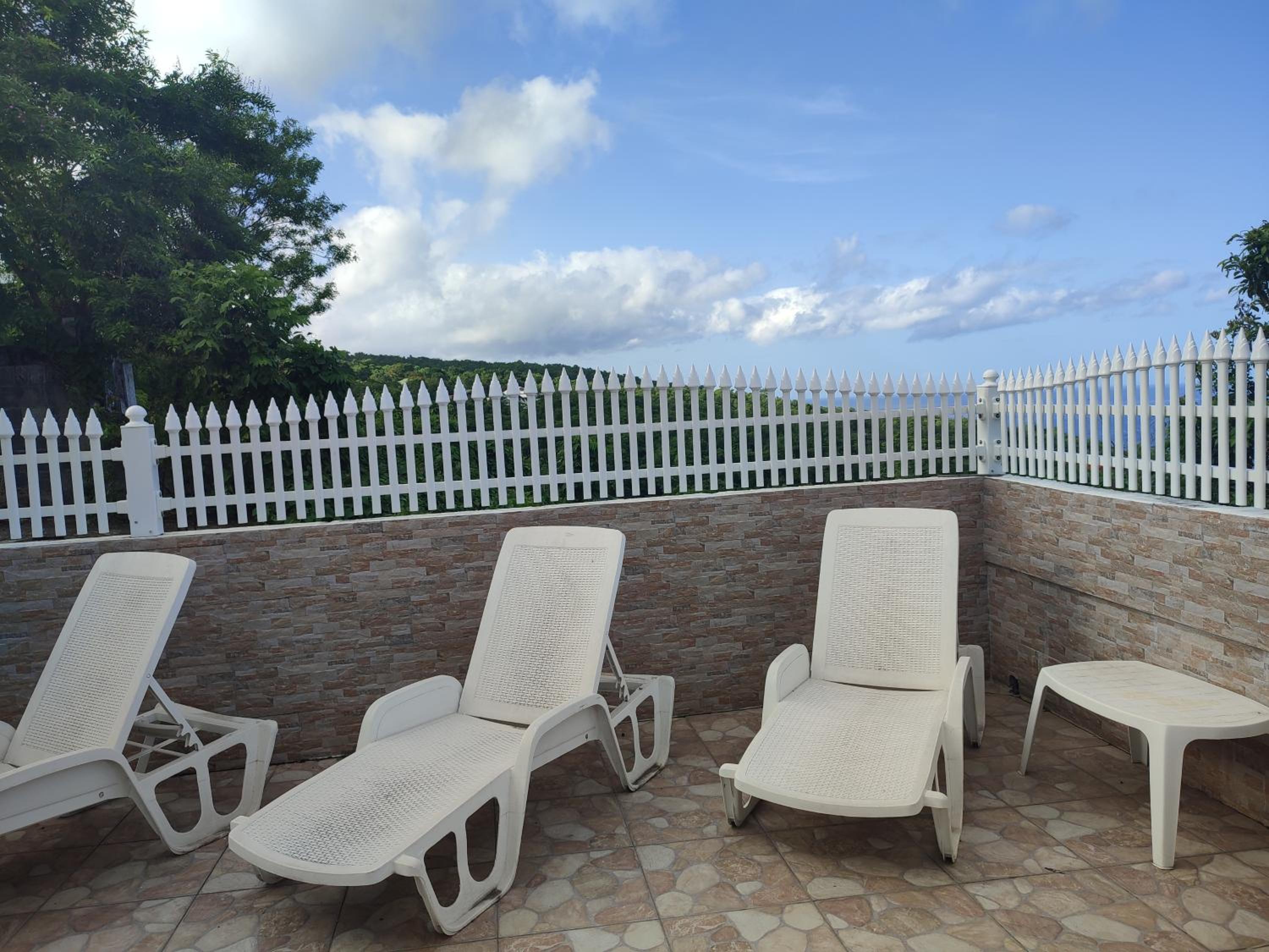 Four-Bedroom Villa - Photo 25