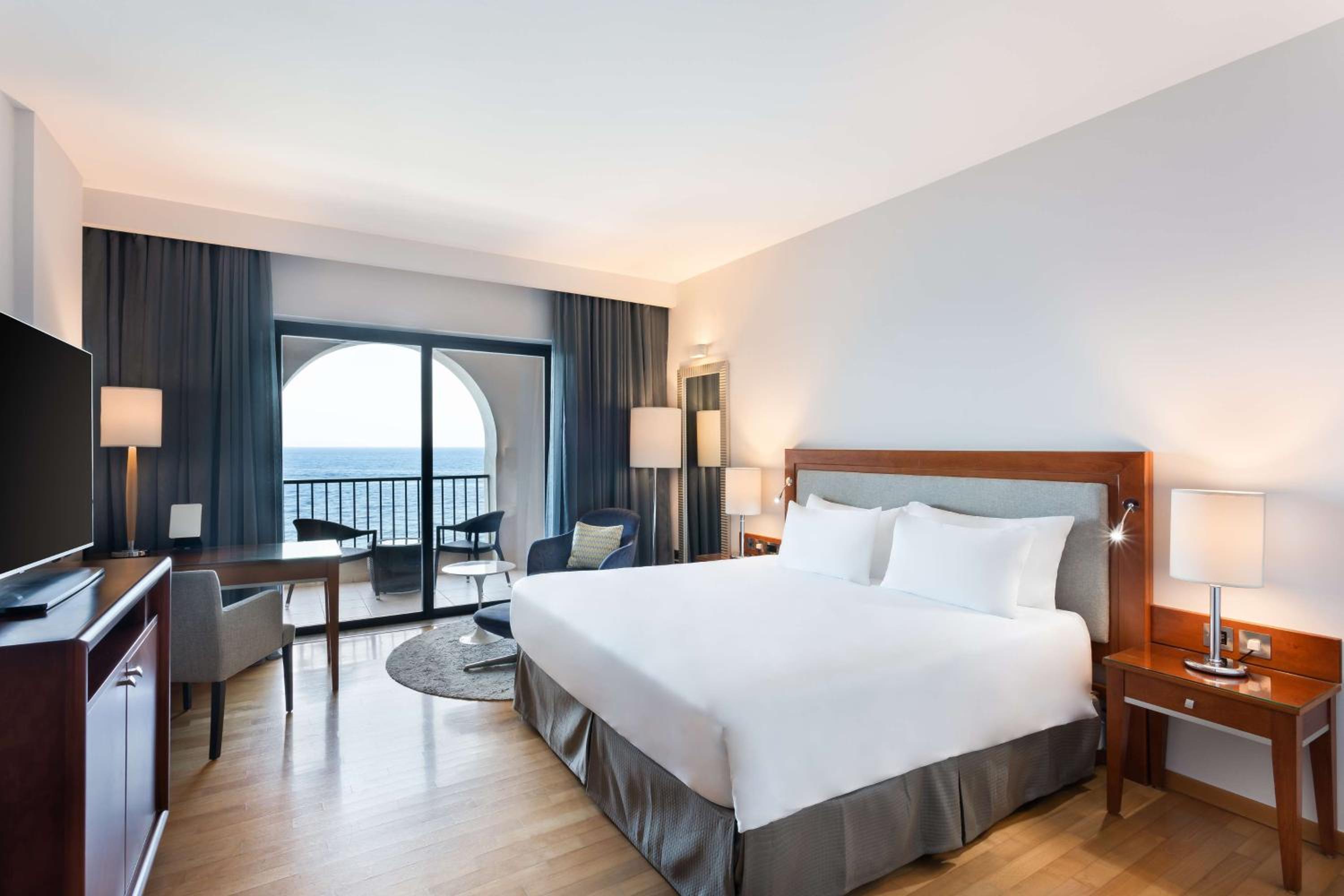 Suite Premium avec Jacuzzi Extérieur - Vue sur Mer