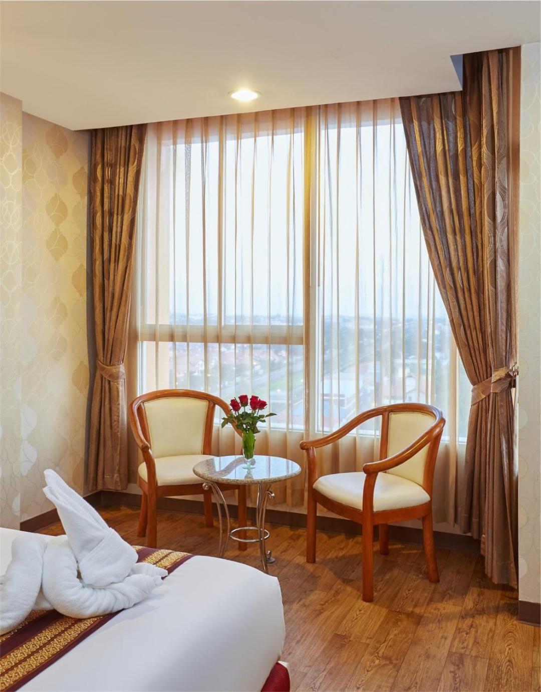 Deluxe Twin Room - Photo 3