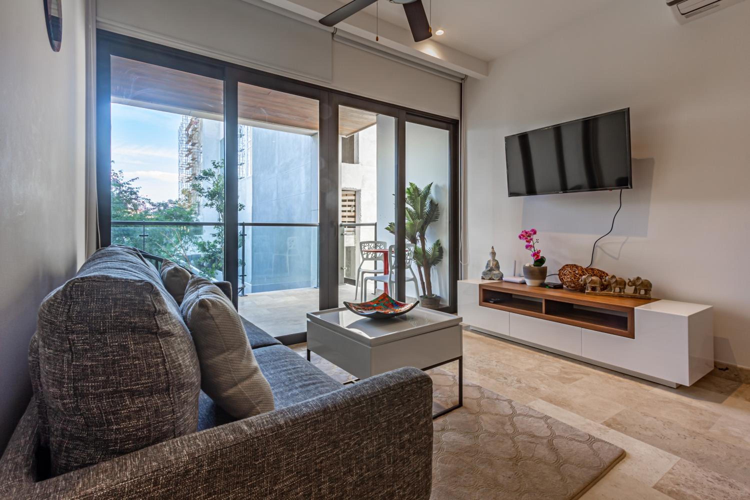 One-Bedroom Apartment
