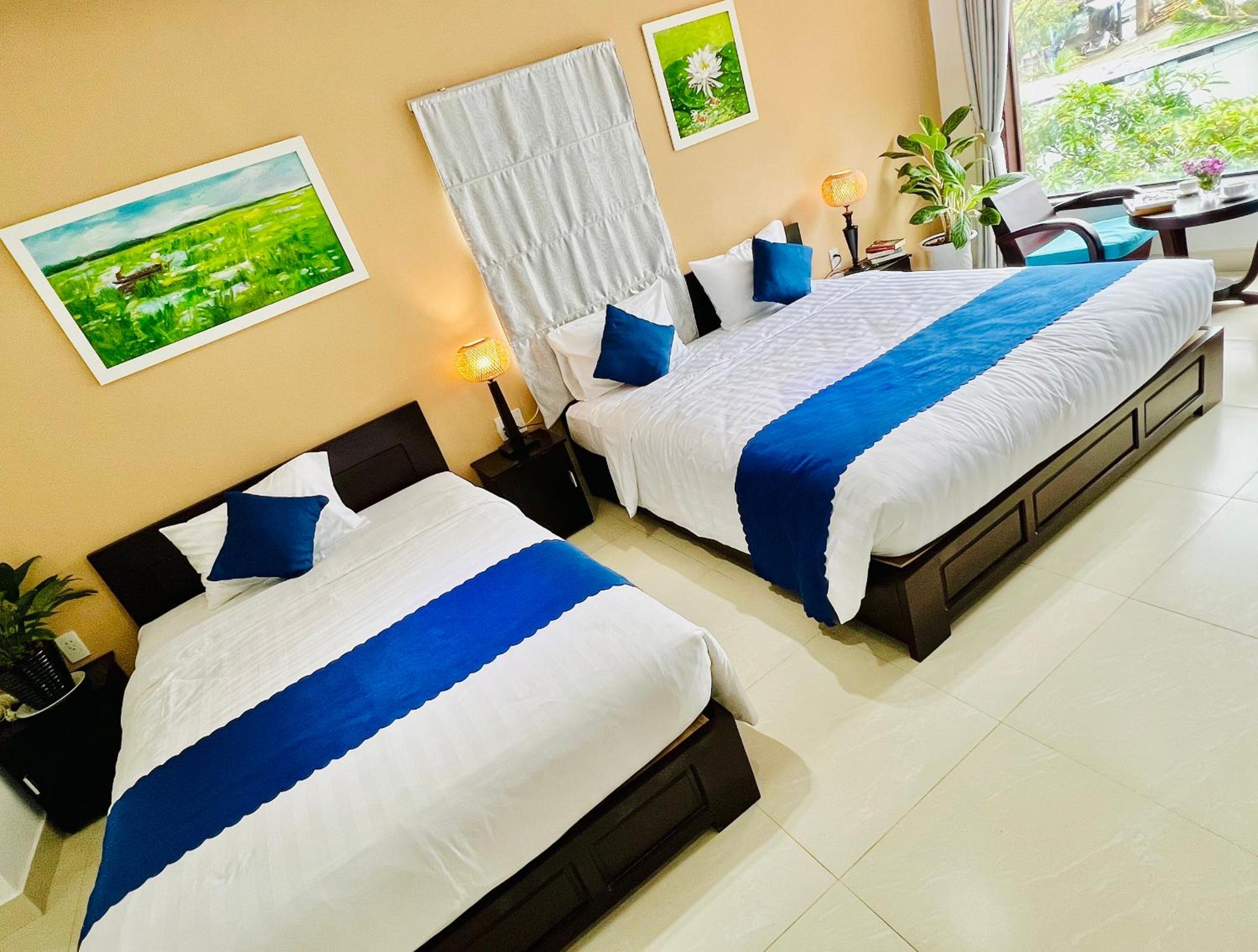 Deluxe Family Room - Photo 5
