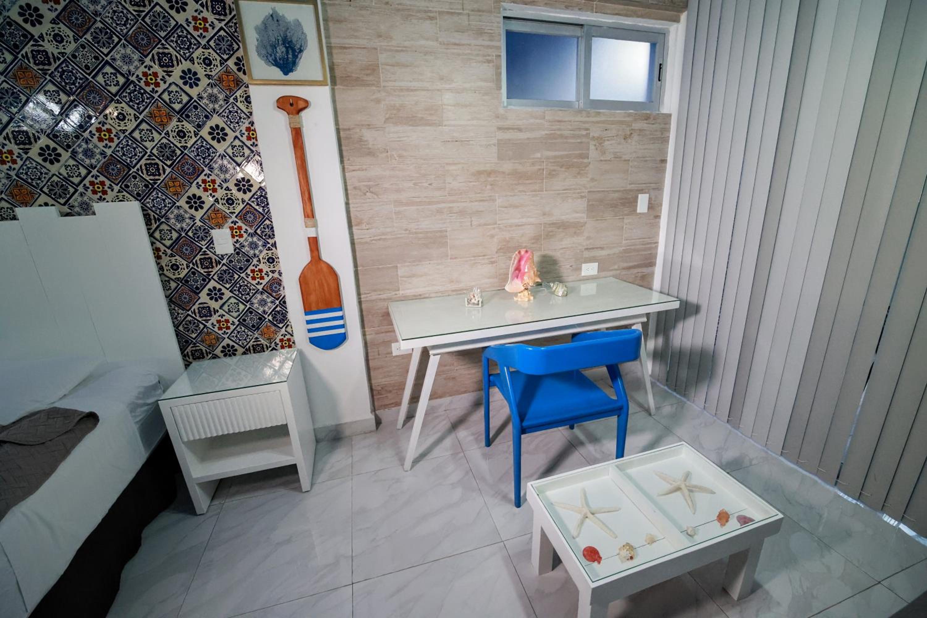Suite with Terrace - Photo 12