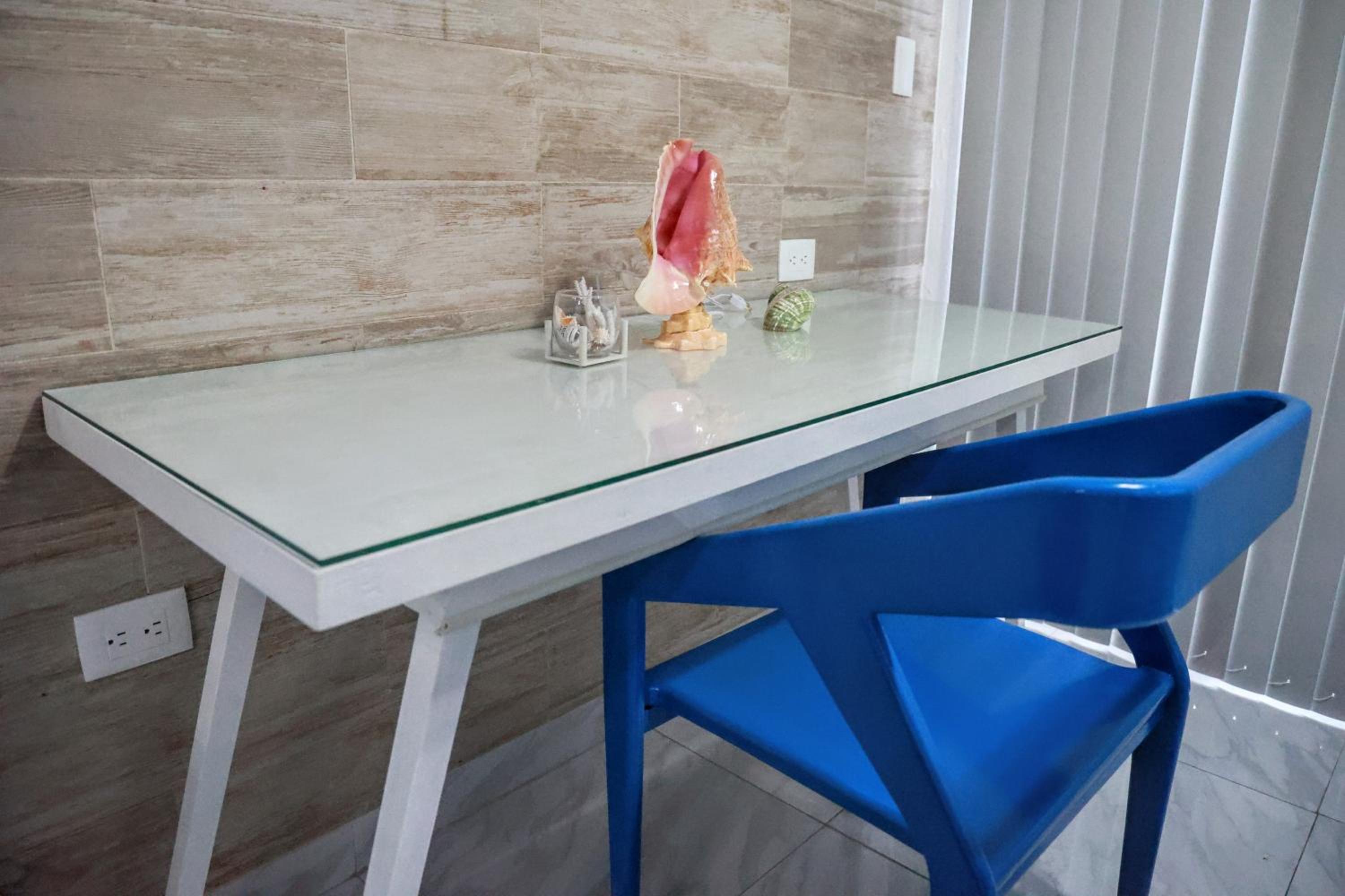 Suite with Terrace - Photo 9