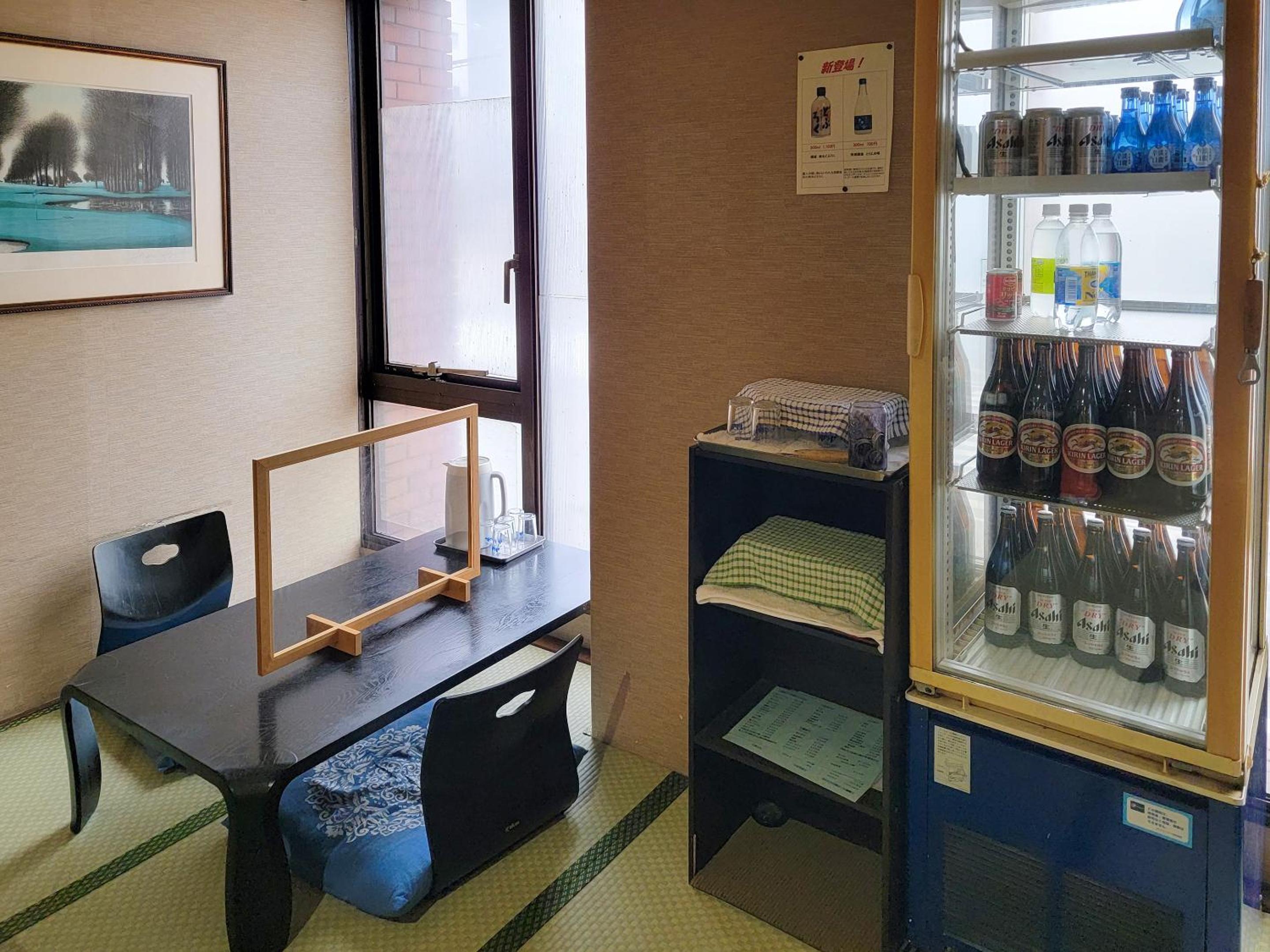  Single Room for Male - Non-Smoking - Photo 4