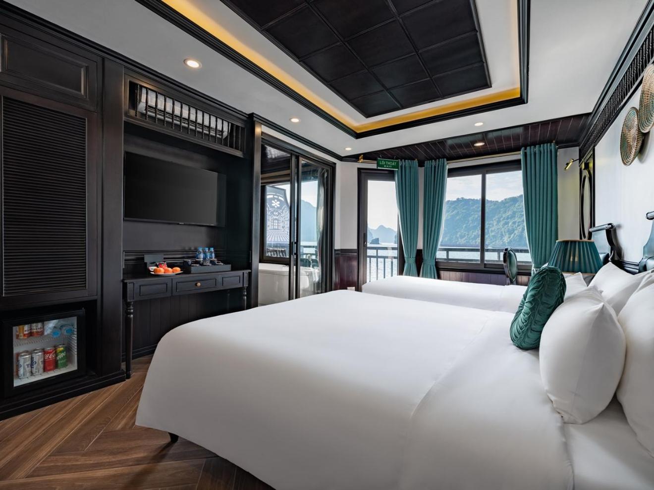 Triple Suite Private Balcony - 2 Days 1 Night - Photo 12