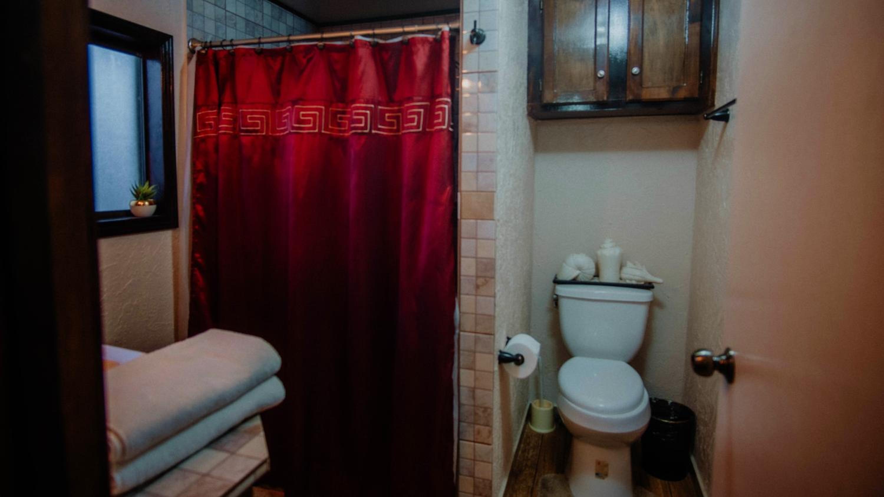 Two-Bedroom Apartment - Photo 20