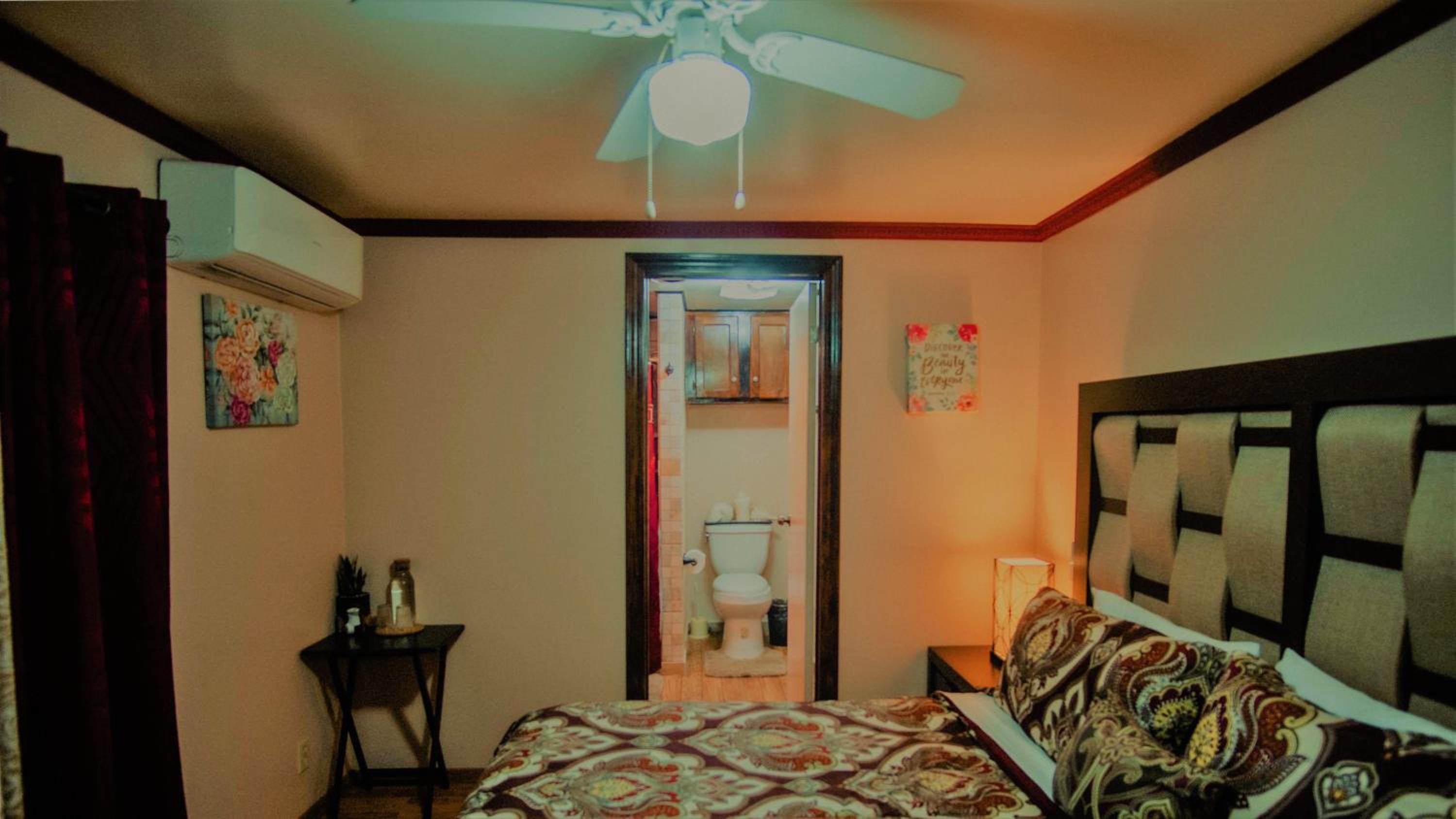 Two-Bedroom Apartment - Photo 7