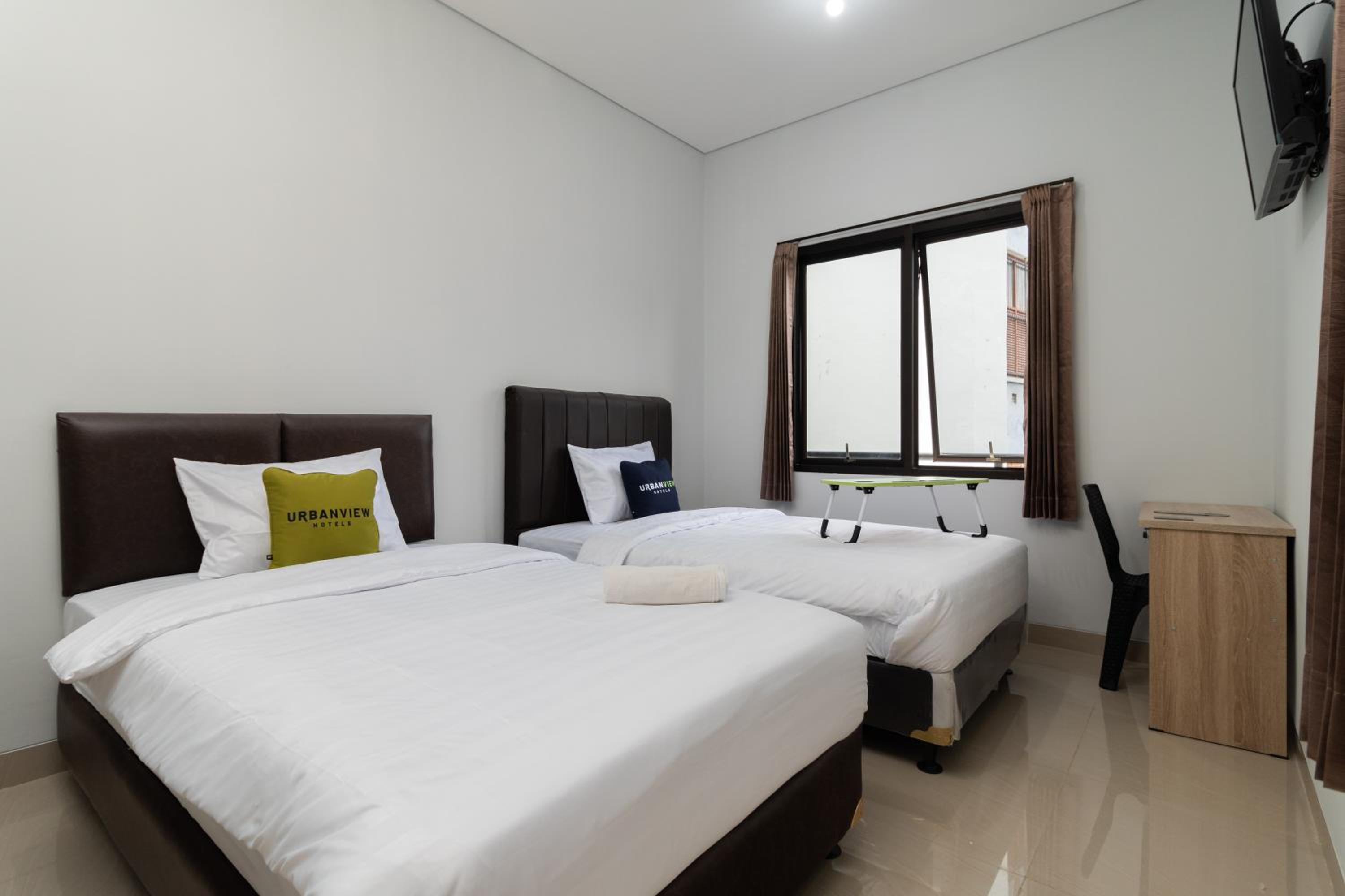 Superior Twin Room - Photo 4