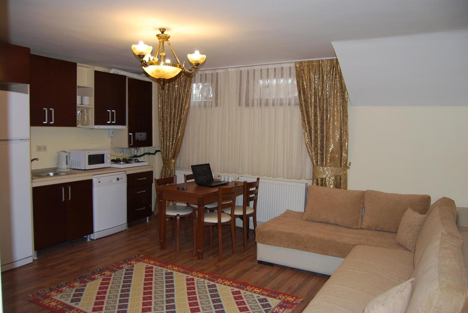 Economy Apartment (Basement) photo 2